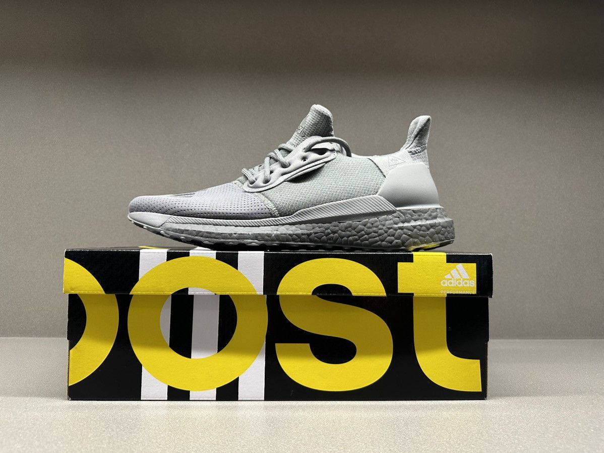 Adidas × Pharrell Adidas Solar Hu Pharrell Greyscale Pack Grey Size US 10.5 / EU 43-44 - 2 Thumbnail
