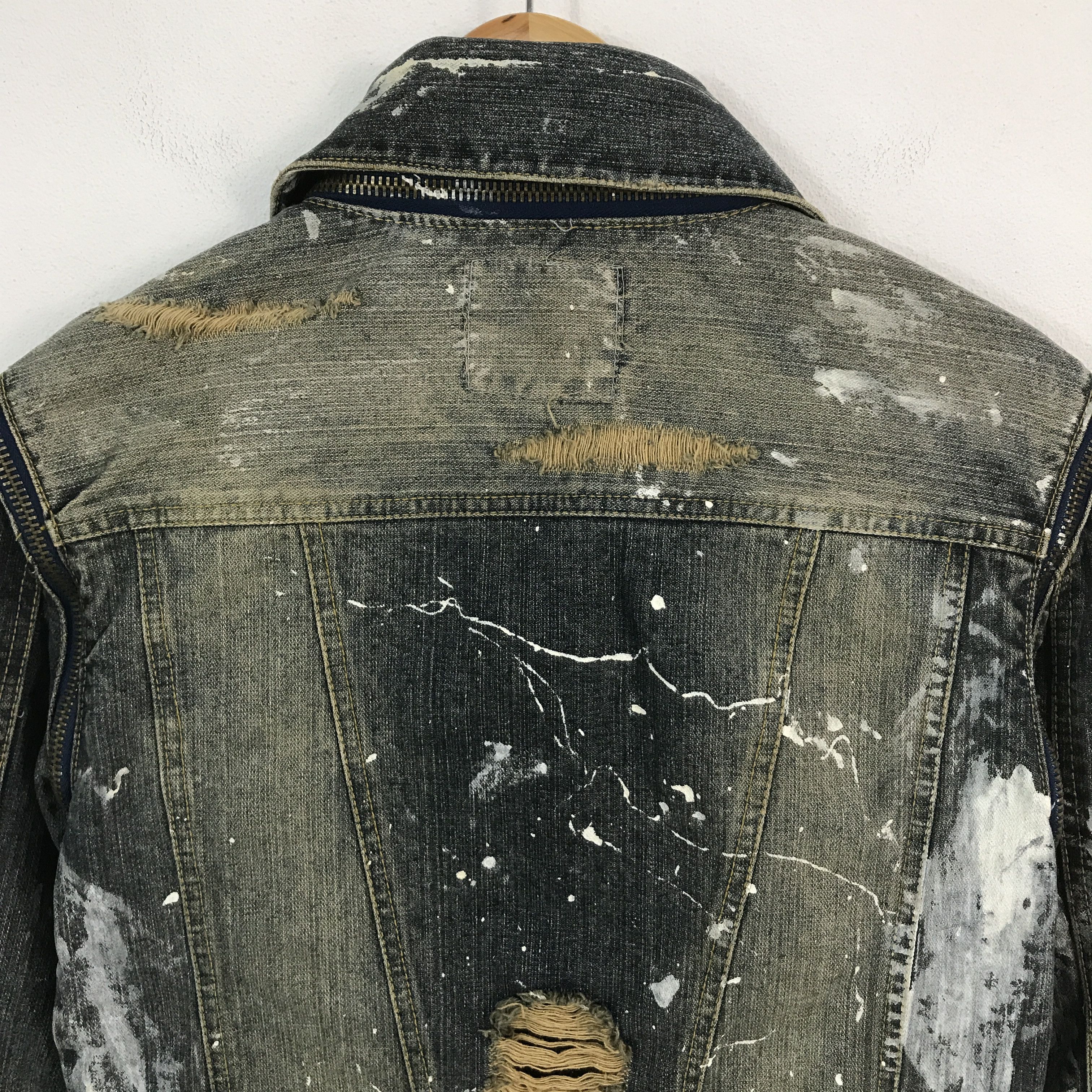 Japanese Brand japanese brand Distressed denim pink button jacket Size US M / EU 48-50 / 2 - 4 Thumbnail