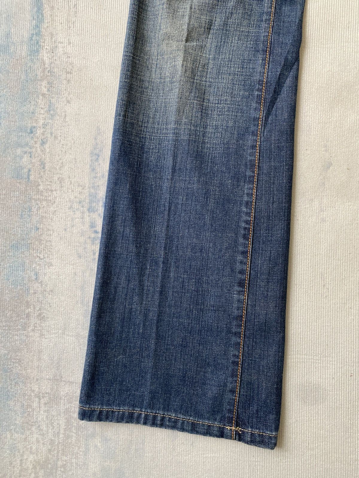 Diesel Vintage Diesel Low Rise Flare Blue Faded Denim Size US 28 / EU 44 - 5 Thumbnail
