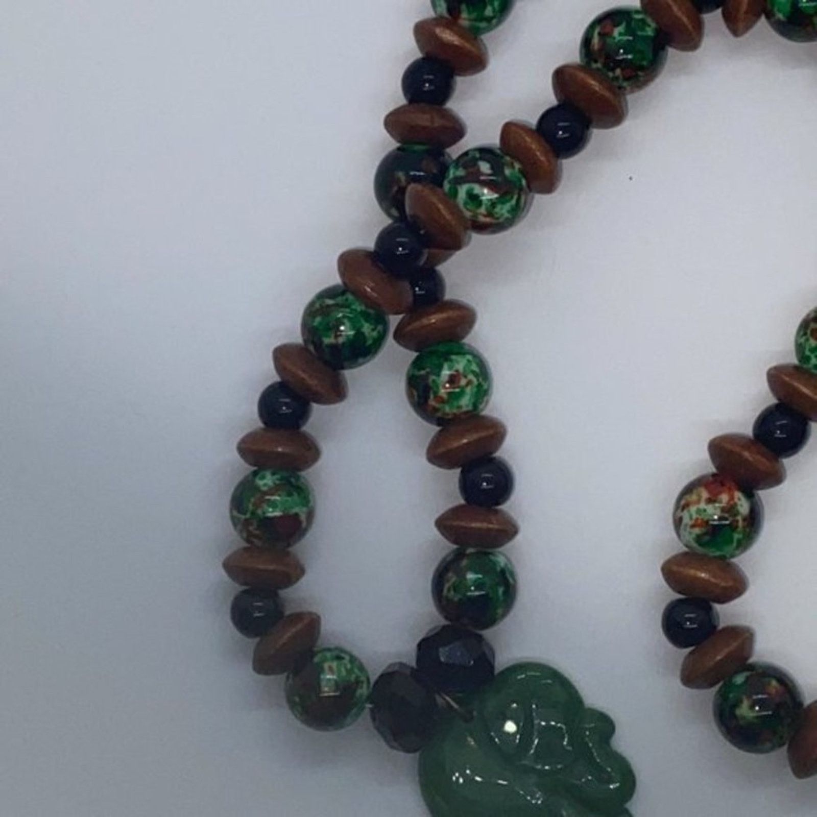 Handmade Handmade Beaded Black Brown Green Elephant Necklace Size ONE SIZE - 6 Thumbnail