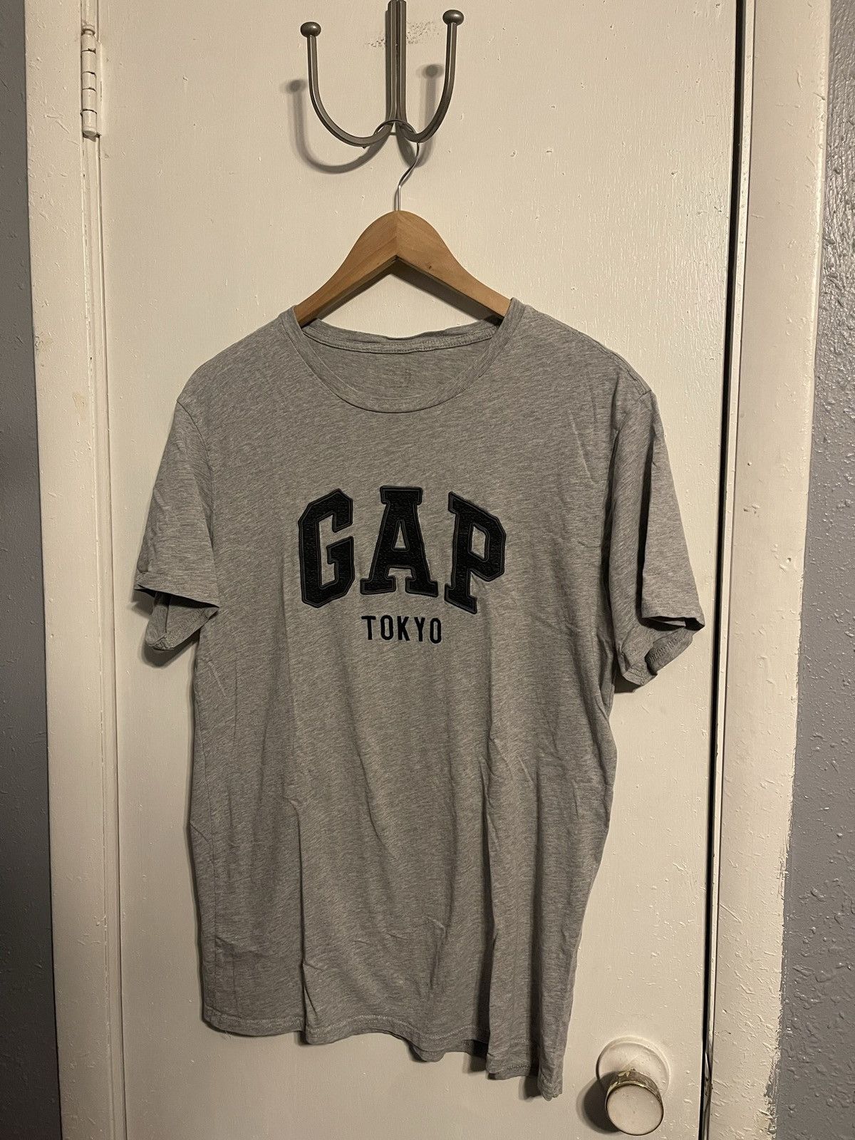 Gap Vintage Gap Tokyo Tee Size US M / EU 48-50 / 2 - 1 Thumbnail