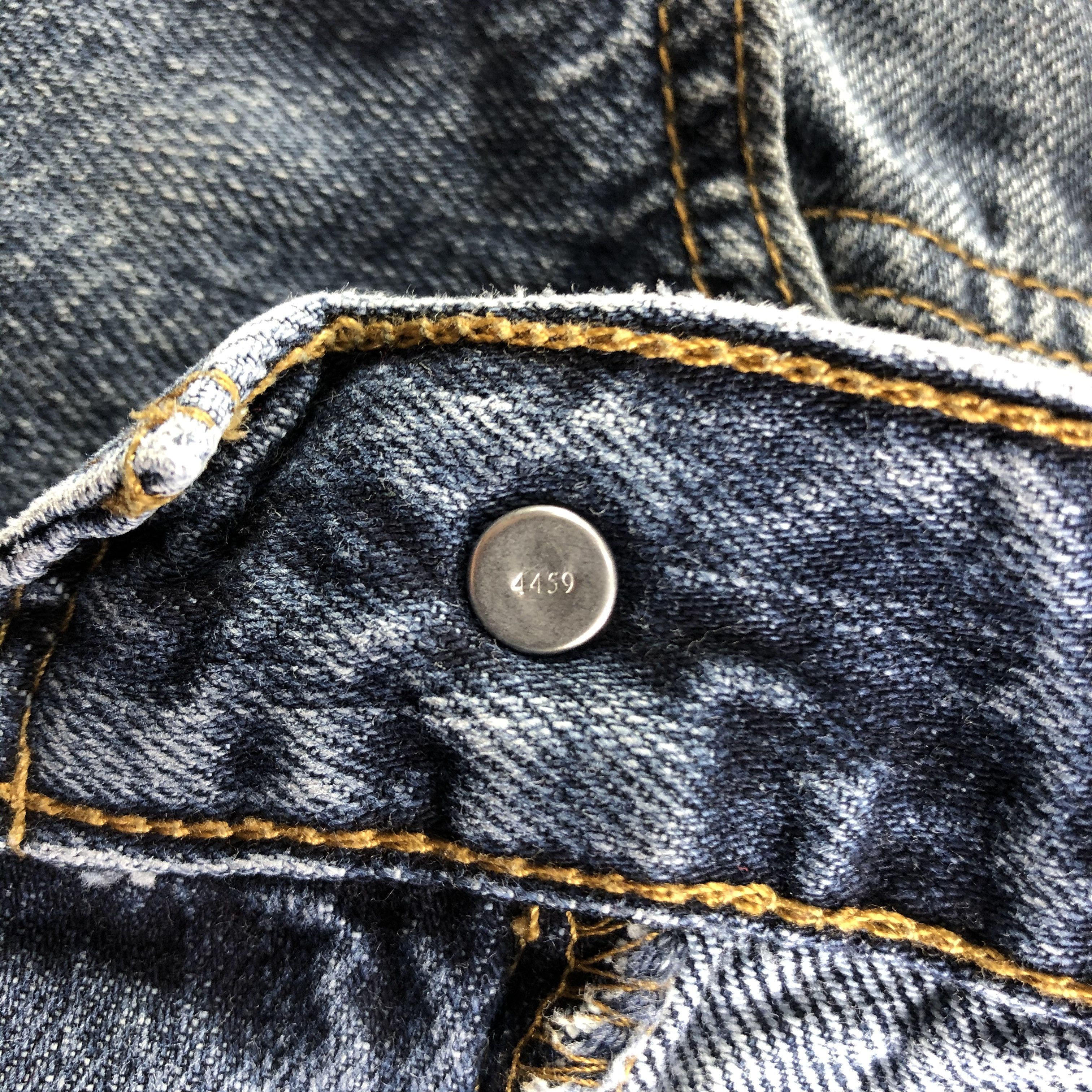 Levi's × Vintage Vintage Blue Wash Levis 559 Jeans-JM3458 Size 35" - 8 Thumbnail
