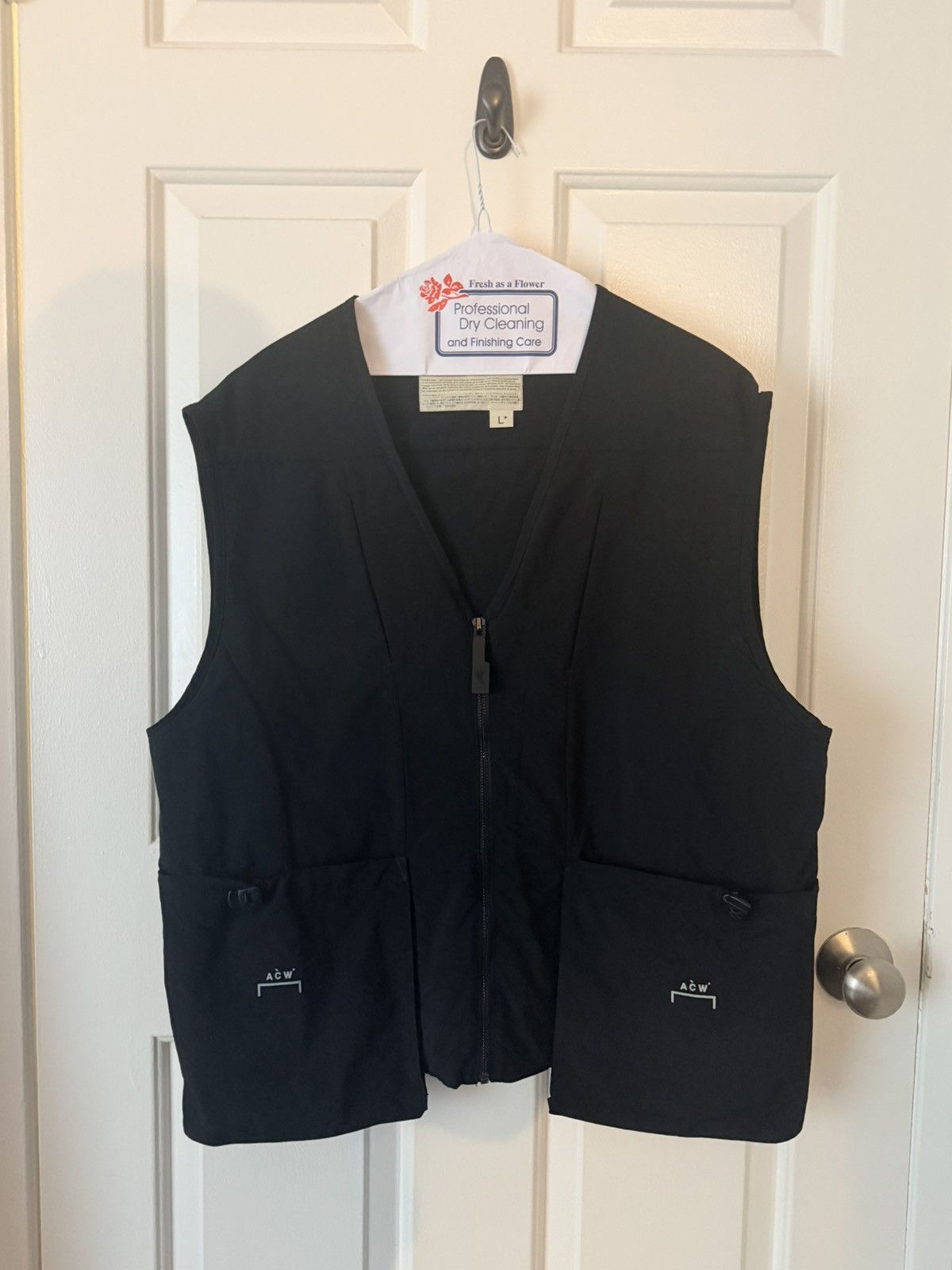 A-COLD-WALL* A-COLD-WALL VEST - BLACK - SIZE L Size US L / EU 52-54 / 3 - 1 Thumbnail