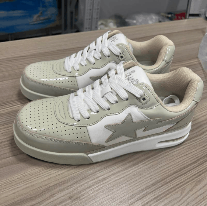 Bape ABATHINGAPE low-top sneaker men's grayish white Size US 8 / EU 41 - 1 Thumbnail