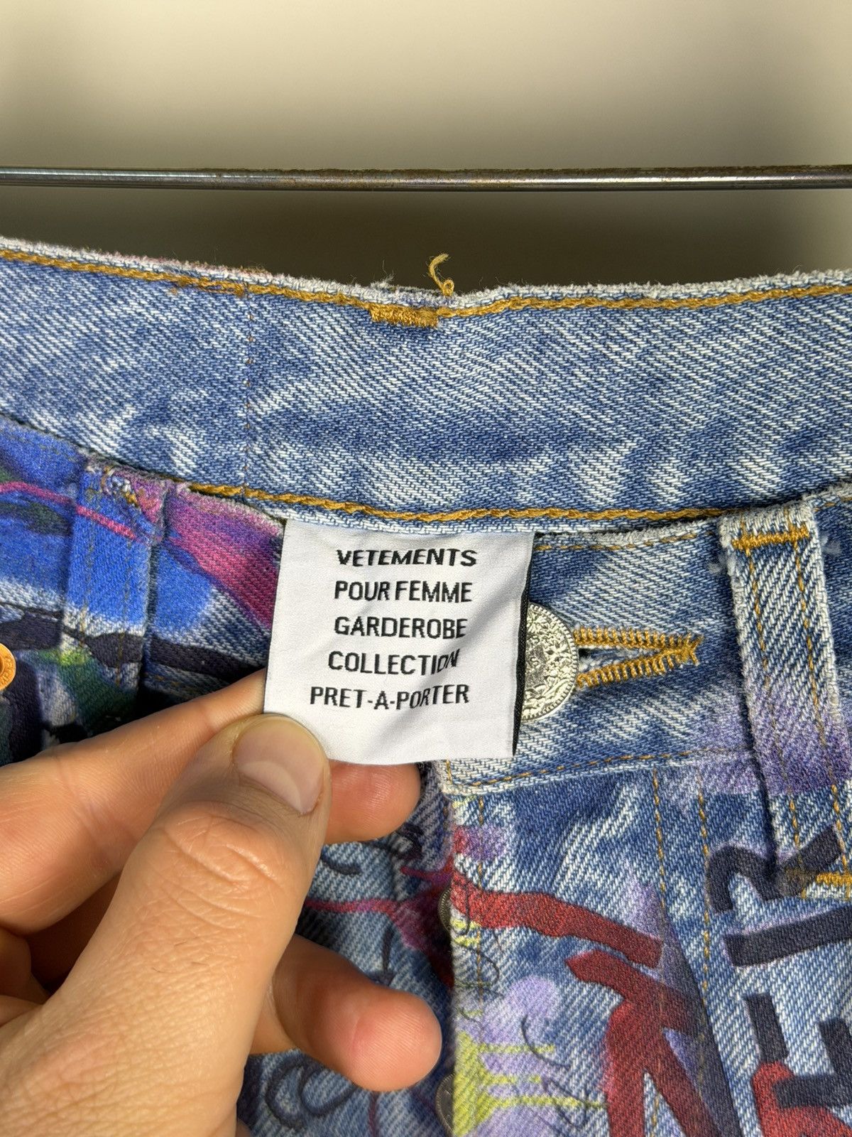 Vetements *RARE* DEMNA GVASALIA RUNWAY GRAFFITI DENIM SLIM FIT Size US 29 - 7 Thumbnail