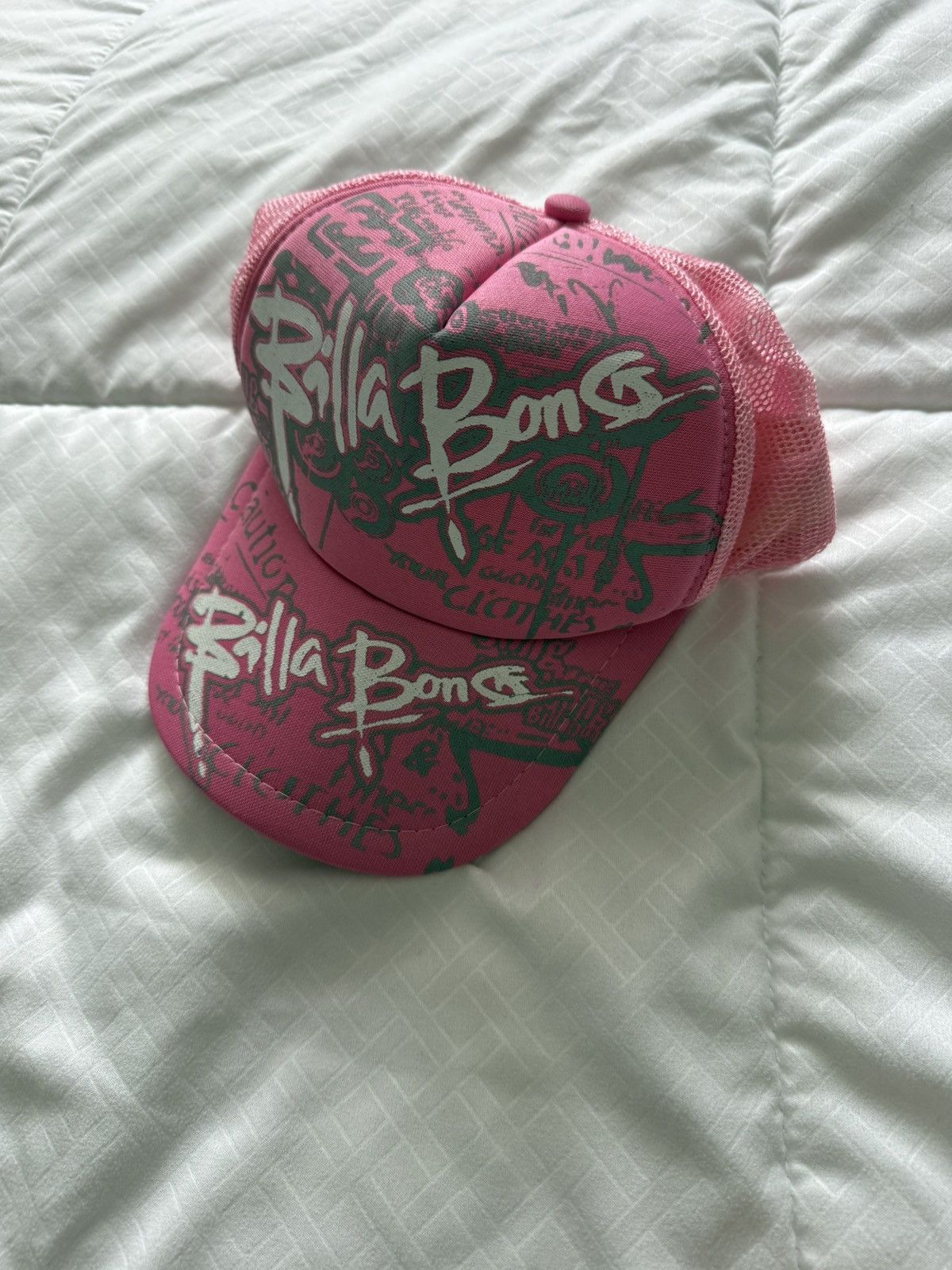Billabong Billabong 2000s Pink Trucker Hat Size ONE SIZE - 1 Thumbnail