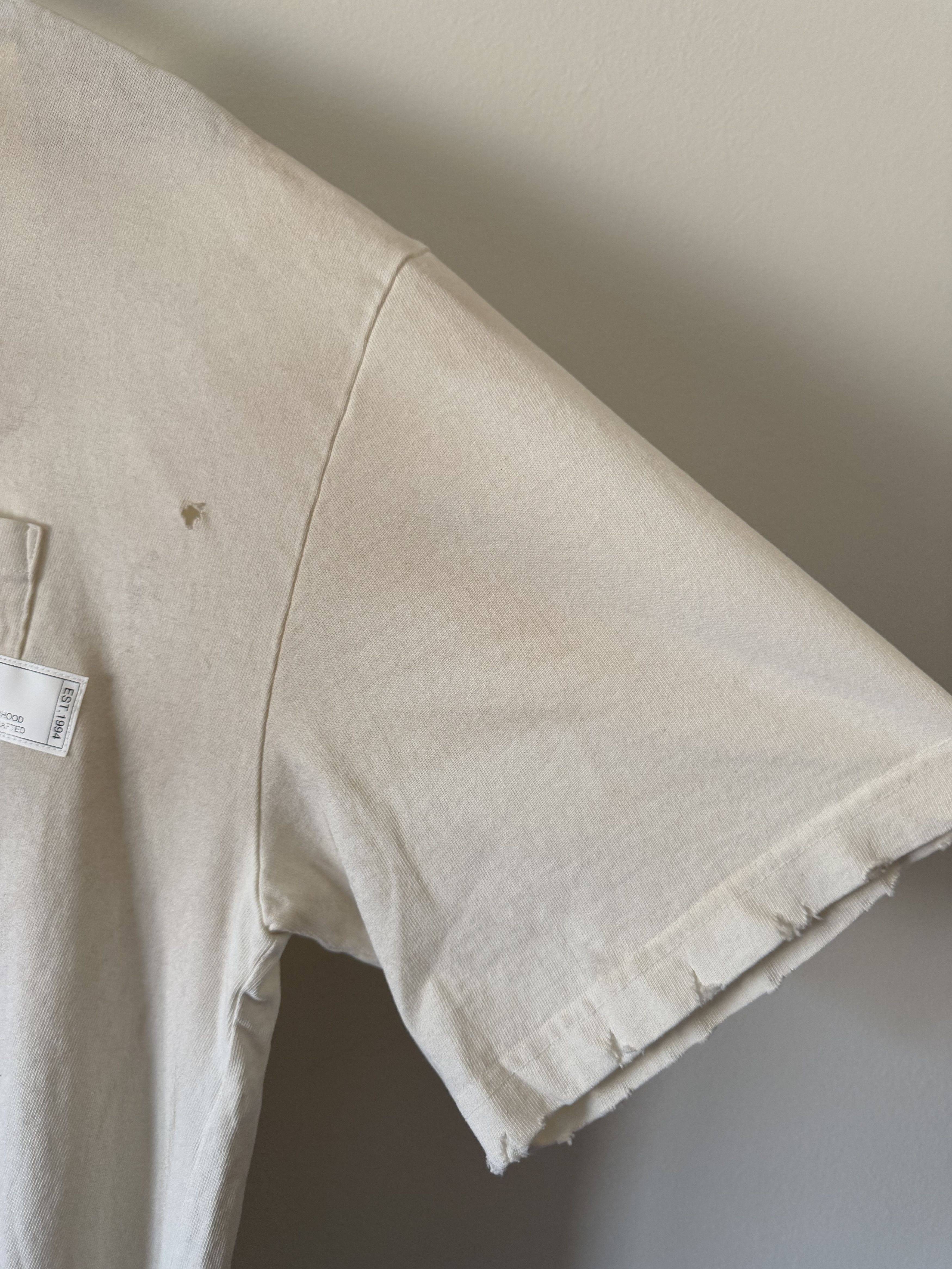Neighborhood Neighborhood Savage Distressed Tee in White Size US L / EU 52-54 / 3 - 4 Thumbnail