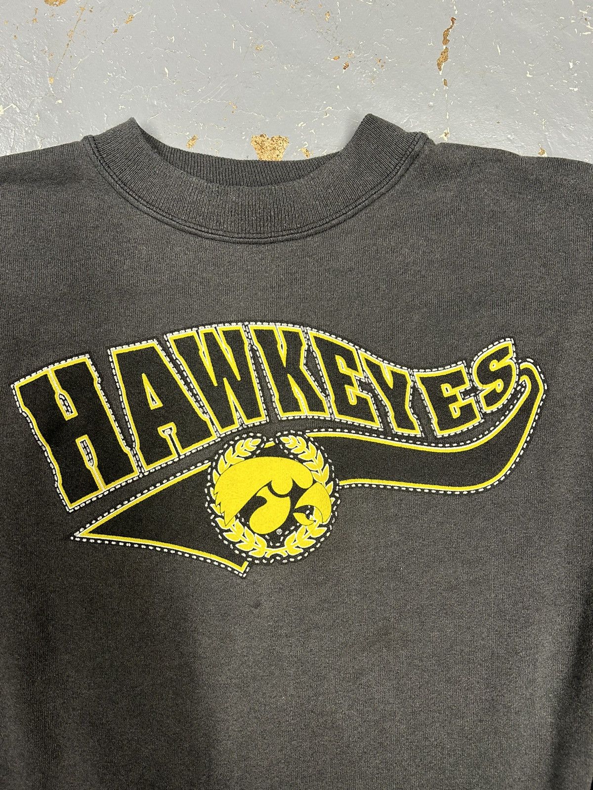 Vintage Crazy Vintage 90 Iowa University Pullover Grey Boxy Crewneck Size US XL / EU 56 / 4 - 2 Thumbnail