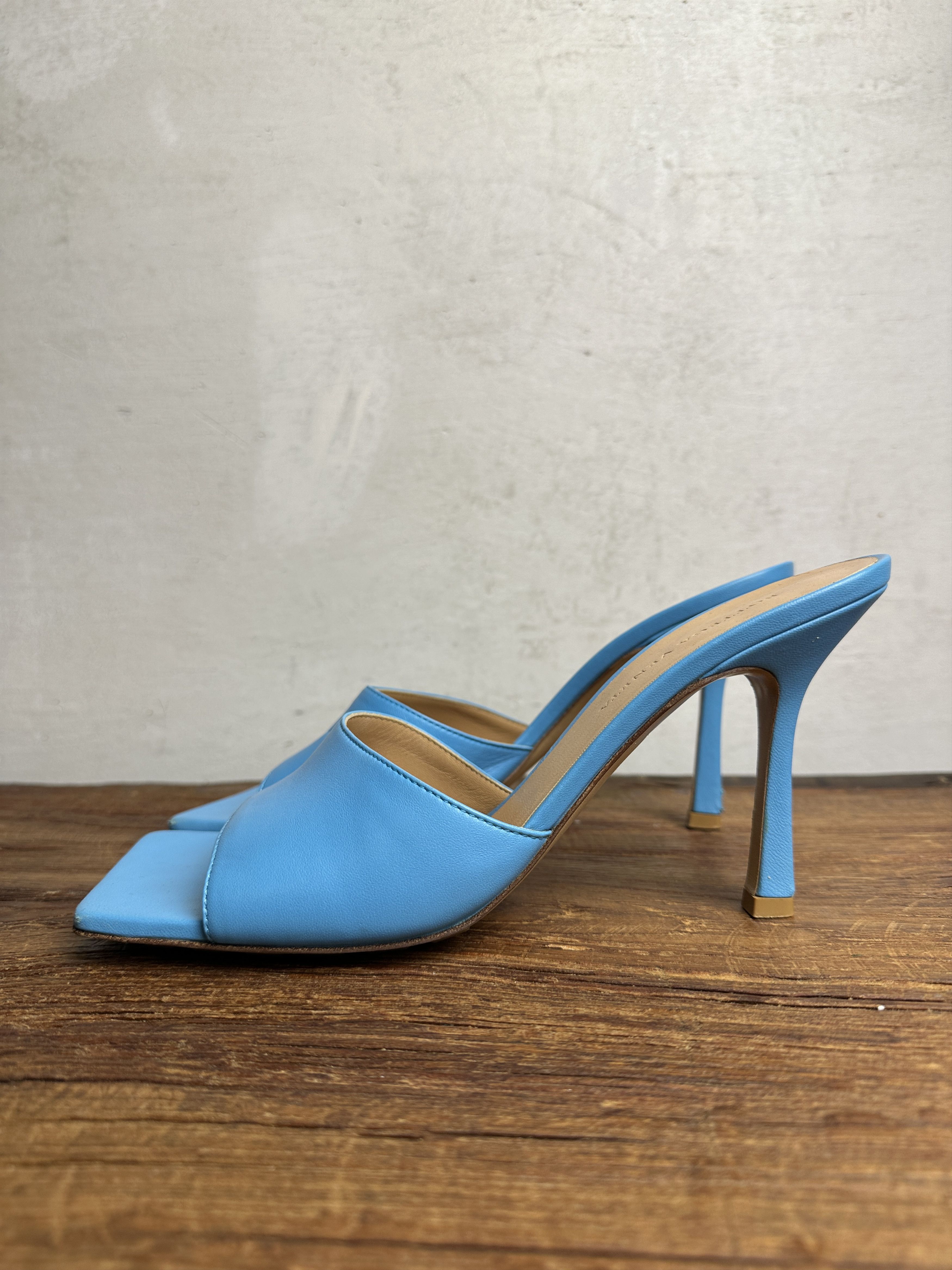 Bottega Veneta Bottega Veneta Stretch Leather Heels Size US 9 / IT 39 - 3 Thumbnail