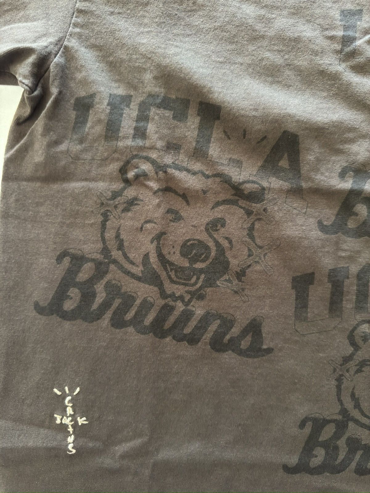 Other Travis Scott x UCLA x Mitchell & Ness Cactus Jack shirt Size US S / EU 44-46 / 1 - 3 Thumbnail