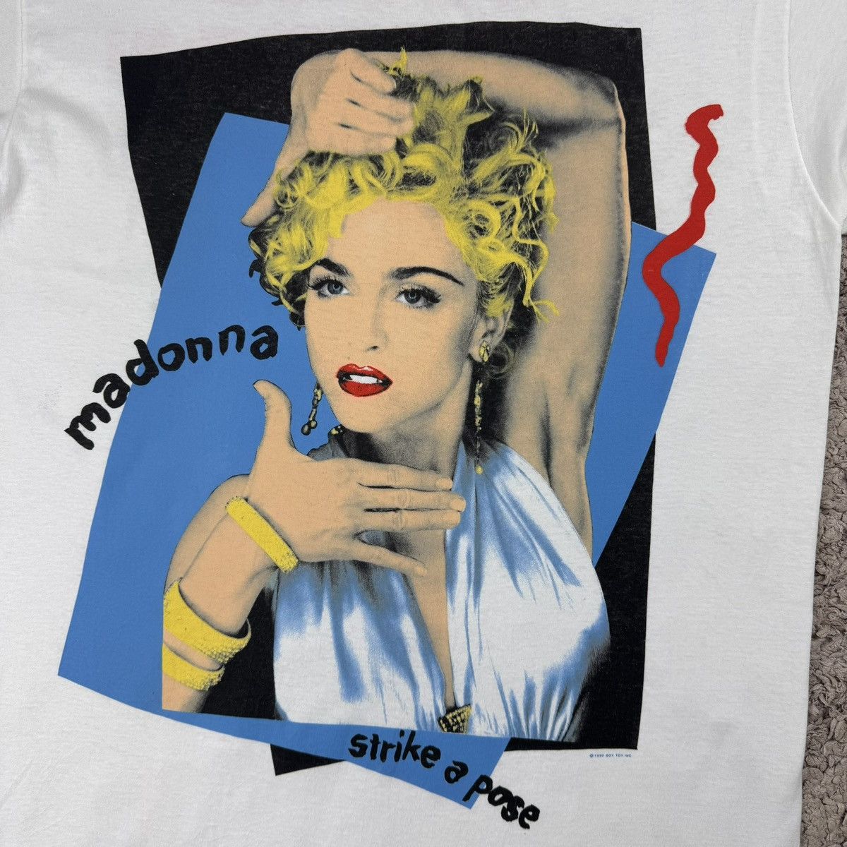 Band Tees Vintage 90s Madonna Blond Ambition Tour T-shirt Size US L / EU 52-54 / 3 - 6 Thumbnail