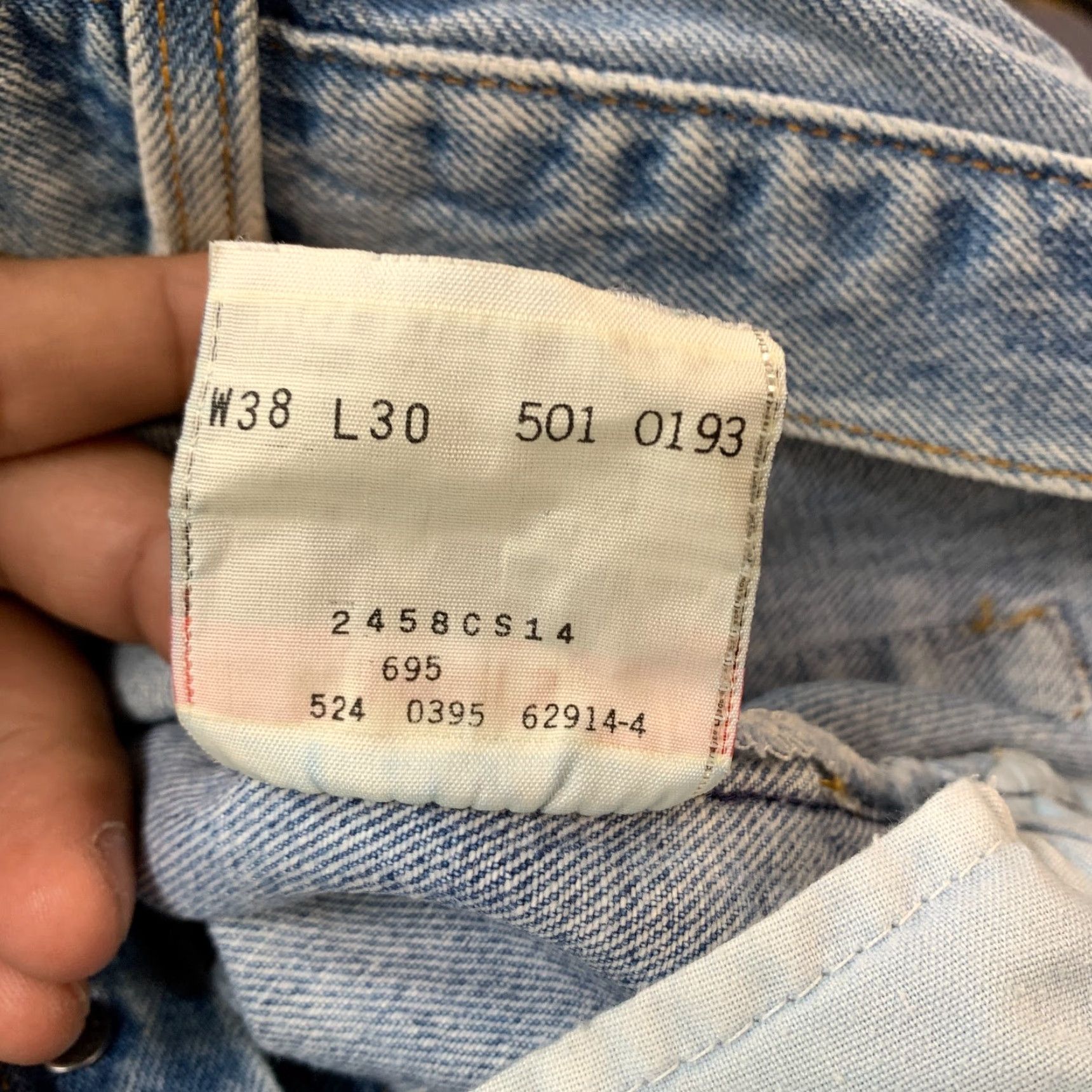 Levi's VINTAGE Levi's 501 Jeans Mens 38x30 Blue Denim Button Fly Straight USA 90s Size US 36 / EU 52 - 3 Thumbnail