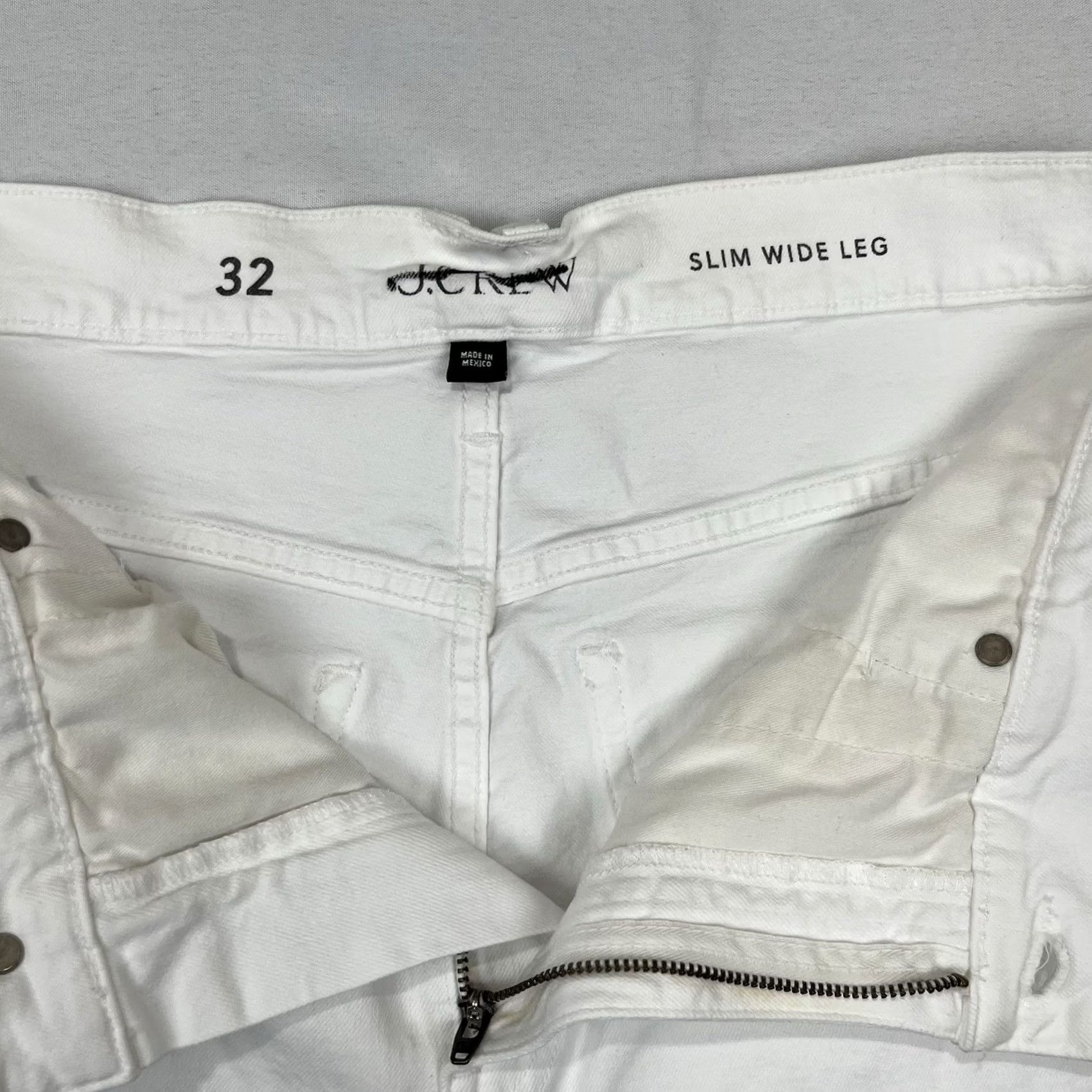 J.Crew J.CREW Jeans Women's 32 x 26 White Denim High Rise Slim Wide-Leg 5-Pocket Logo Comfort Stretch Machine Washable Vintage No Hem Incorrect? Size 24" / US 00 / IT 34 - 5 Thumbnail
