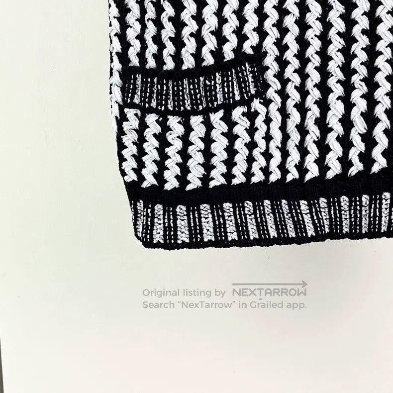 Chanel Chanel 18P black and white knitted short sleeves Size XS / US 0-2 / IT 36-38 - 4 Thumbnail