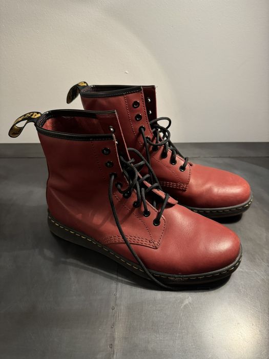 Dr martens best sale newton 43