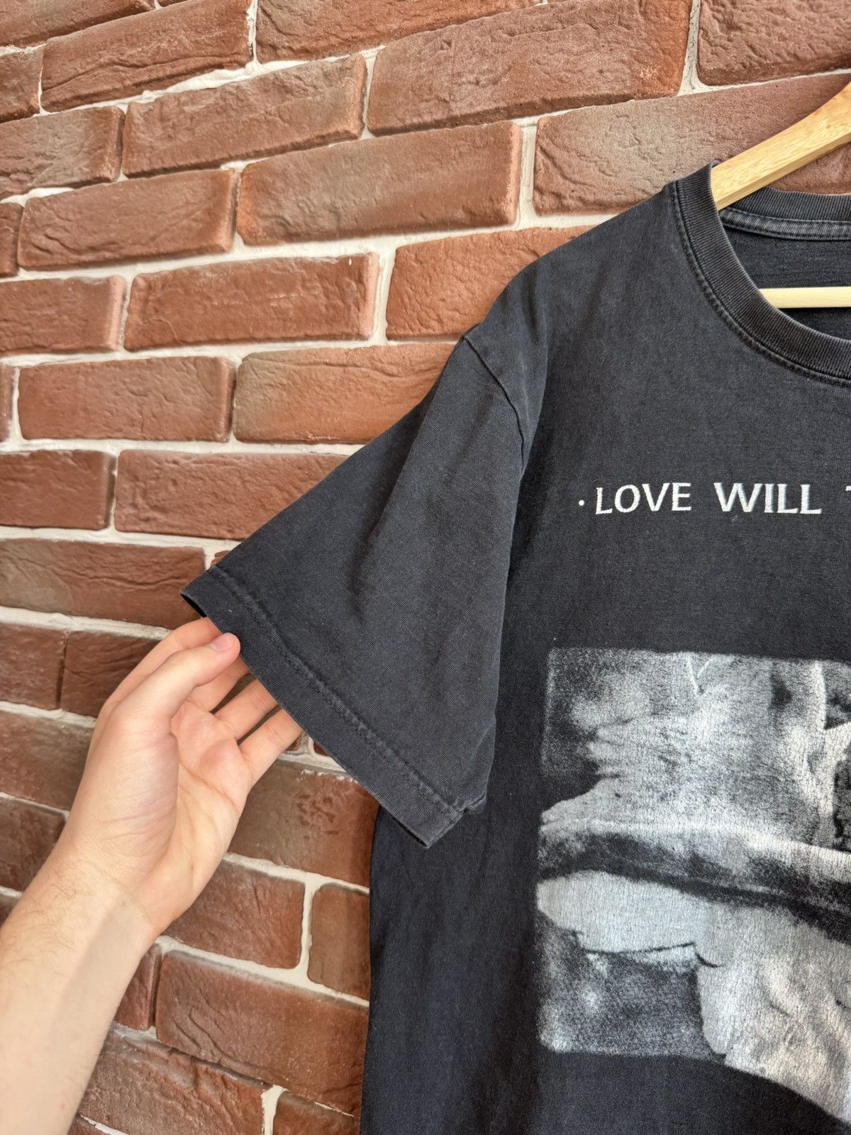 Vintage Vintage JOY DIVISION Love Will Tear Us Apart Band Tee Rare Size US M / EU 48-50 / 2 - 4 Thumbnail