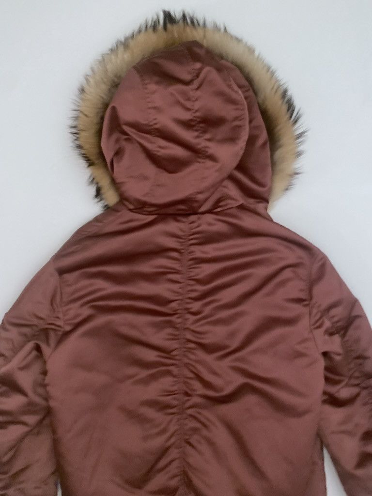 Burberry Burberry Burgundy Quilted Parka & Fur Trimmed Hooded Size XL / US 12-14 / IT 48-50 - 2 Thumbnail