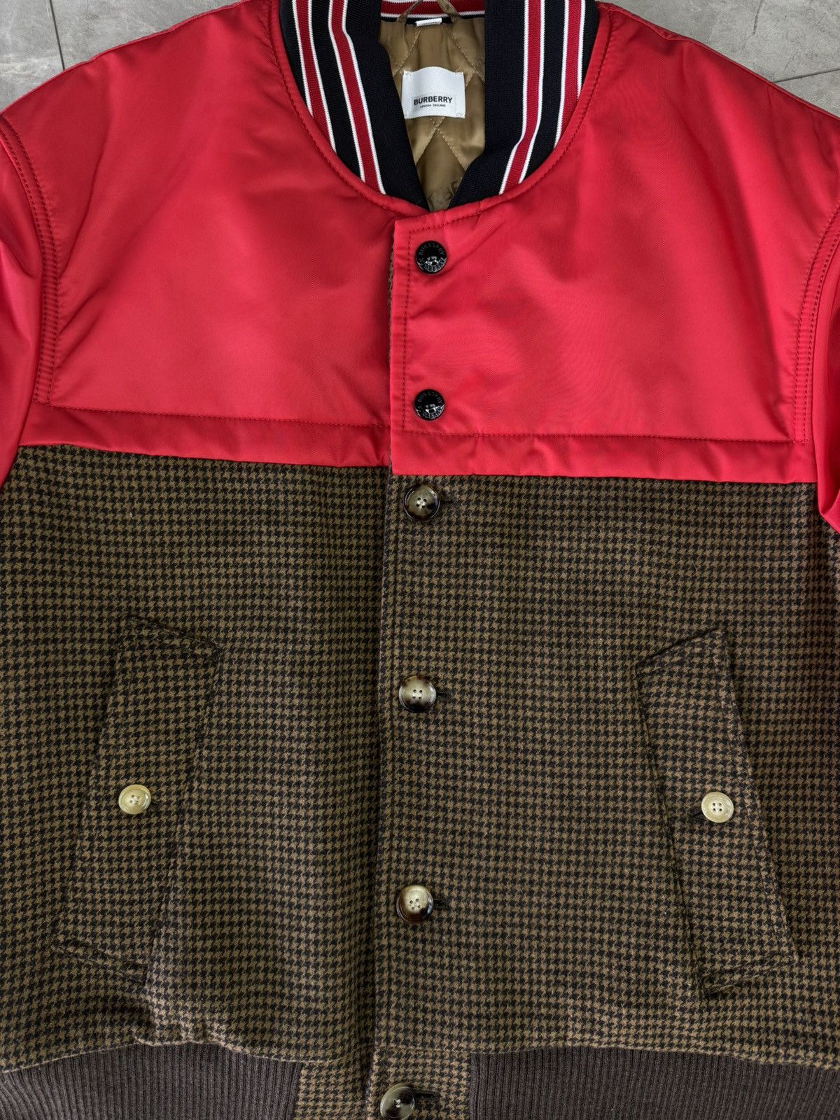 Burberry Burberry Wool Red Satin Varsity Jacket Size US L / EU 52-54 / 3 - 3 Thumbnail