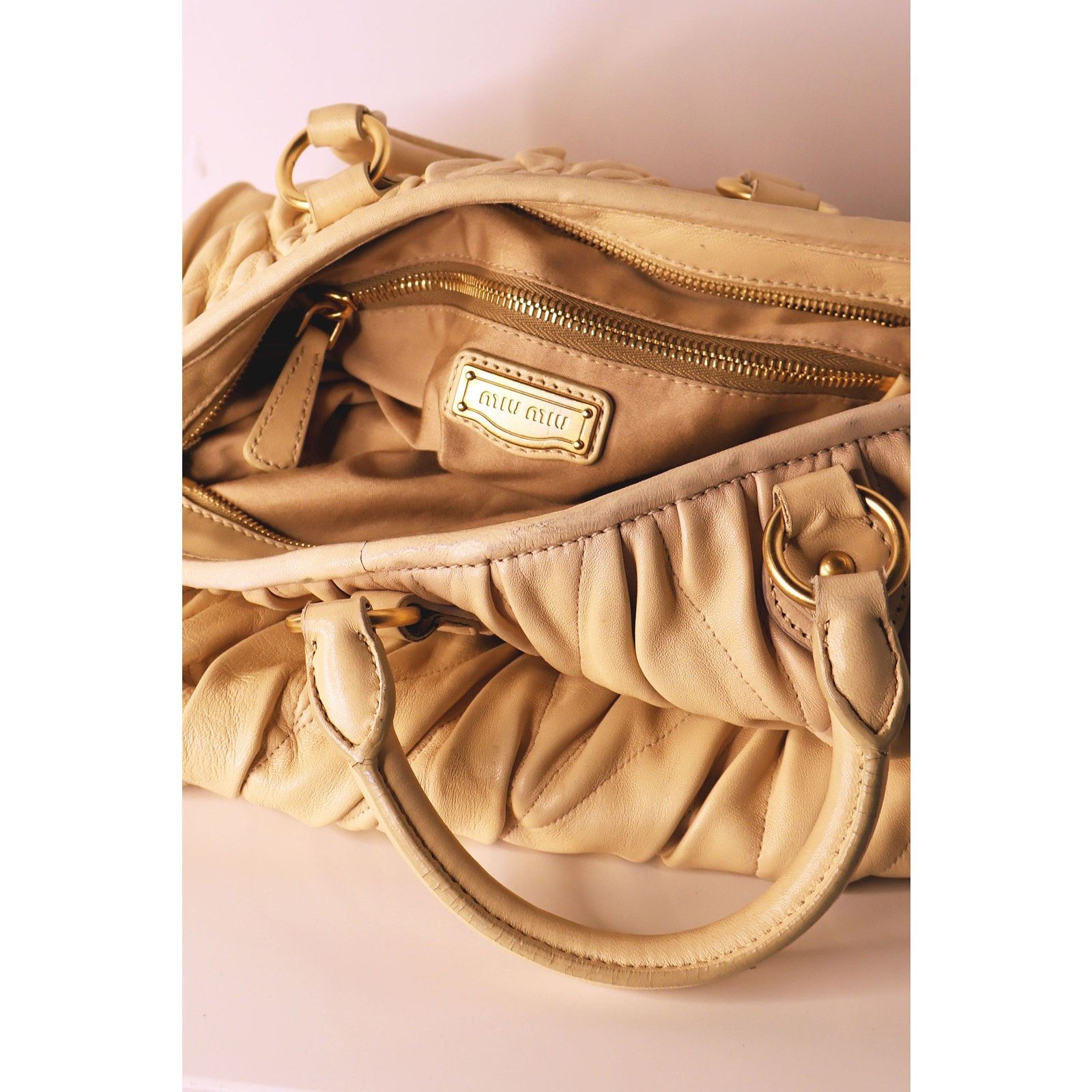 Miu Miu Vintage Miu Miu Nude Matelasse Leather 2 Way Bag Size ONE SIZE - 8 Thumbnail