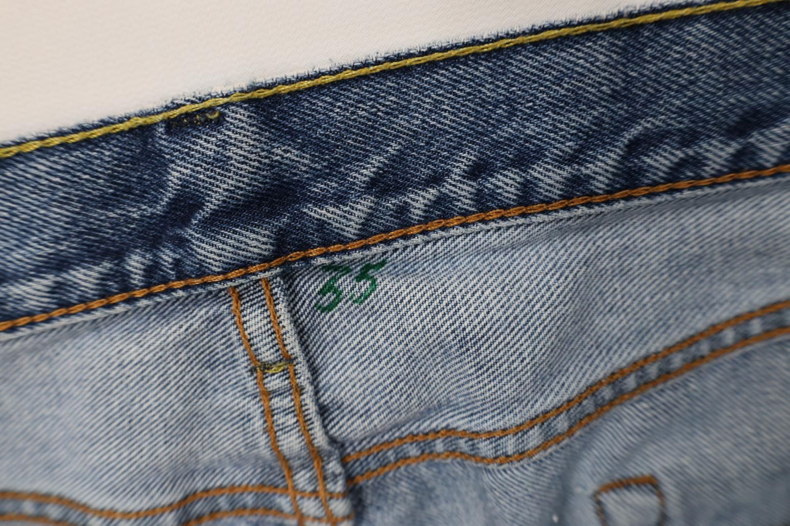 Levi's Vintage Y2K Levis 505 Regular Straight Leg Denim Jeans Blue Size US 35 - 9 Thumbnail