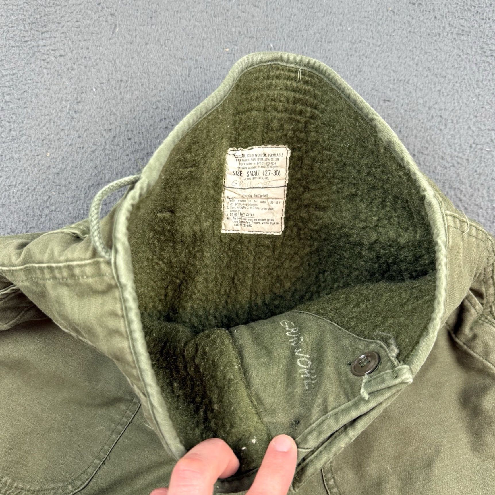 Alpha Industries VINTAGE Alpha Industries Pants Cargo Men S Green Inseam 27in Size US 29 - 4 Thumbnail