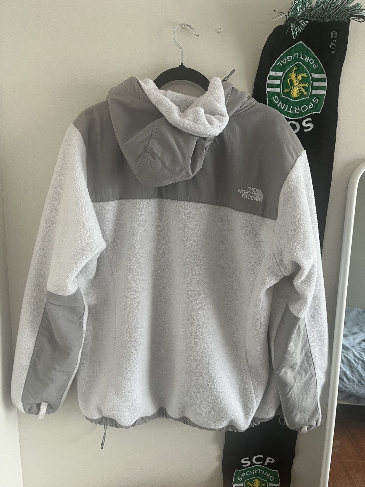 The North Face TNF Delani Jacket fits L mens Size US L / EU 52-54 / 3 - 4 Thumbnail