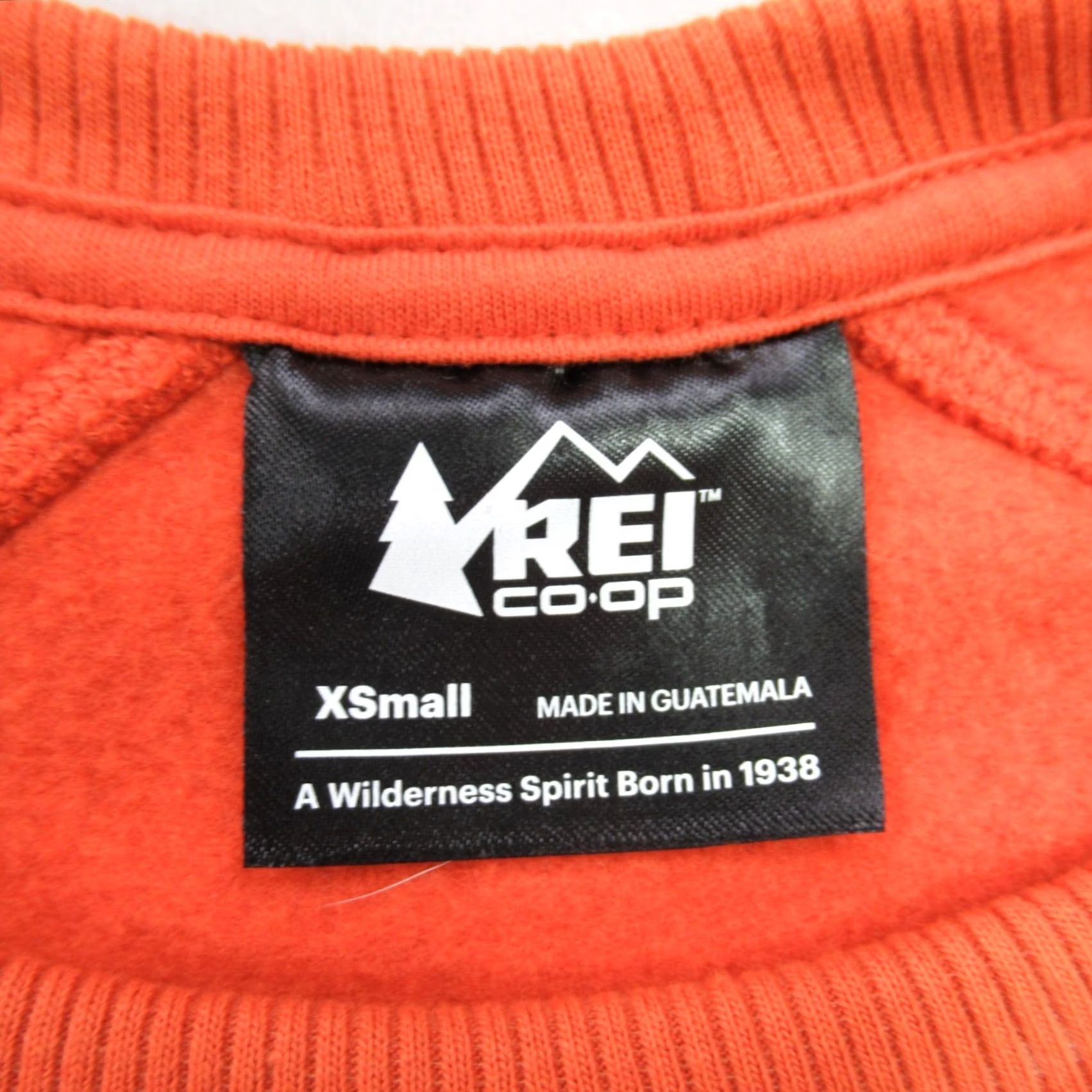 Vintage REI Sweater Mens XS Long Sleeve Crew Neck Pullover Orange Lightweight Knit Pullover Sweatshirt Casual Men XS Orange REI Brand Size US XS / EU 42 / 0 - 4 Thumbnail