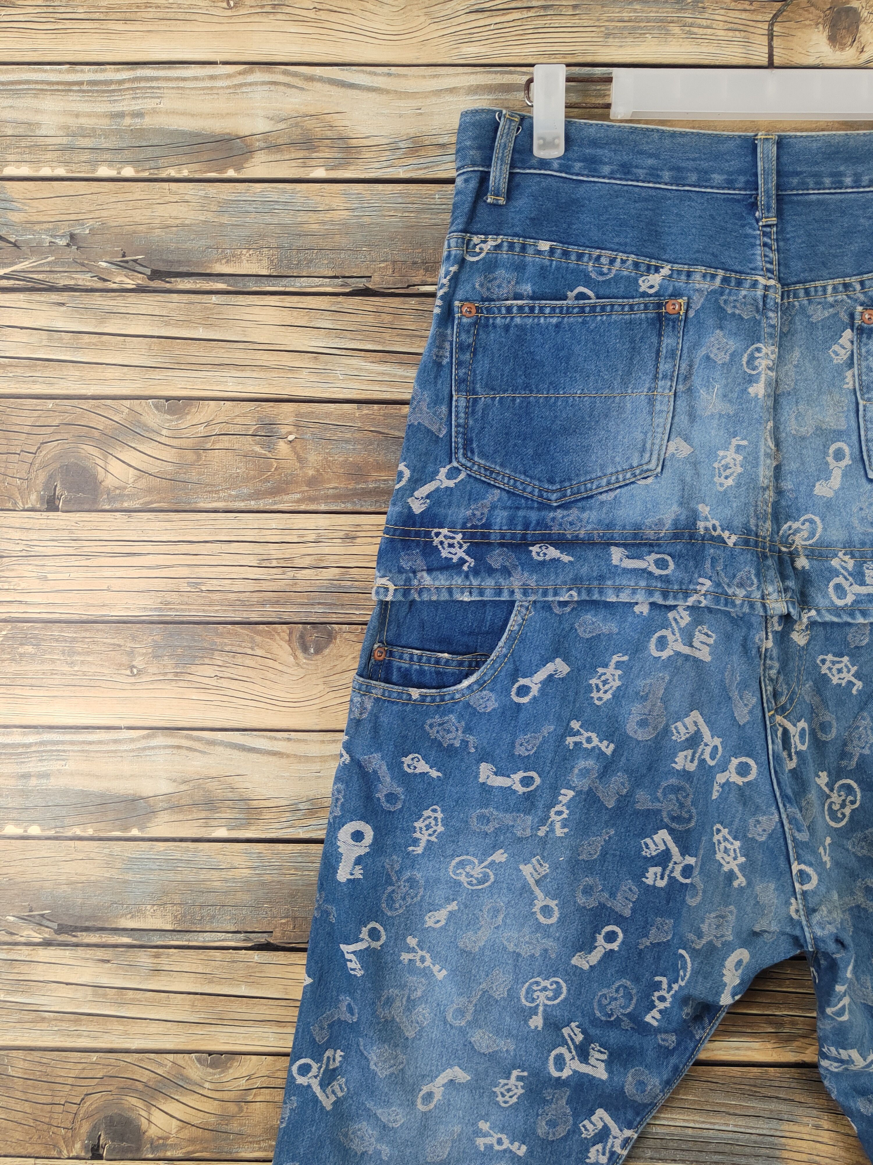 Frapbois DL Frapbois skull vintage Blue Ripped denim Jeans #W1872 Size US 30 / EU 46 - 8 Thumbnail