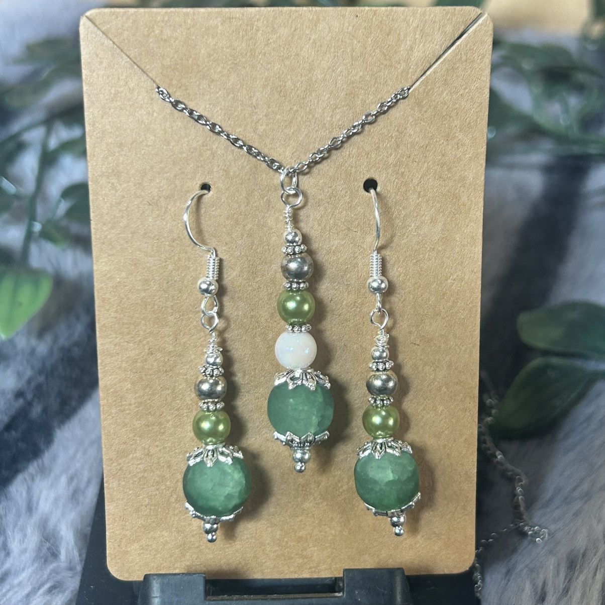 Handmade Handcrafted green crackle glass pearl necklace set Size ONE SIZE - 2 Thumbnail