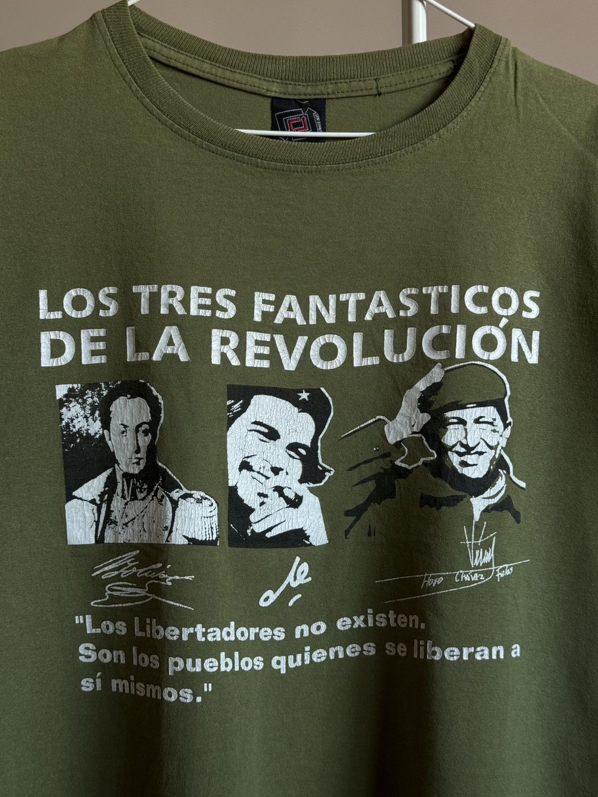 Vintage Fantastic Three OfThe Revolution Venezuela Revolucion Tshirt Size US M / EU 48-50 / 2 - 2 Thumbnail