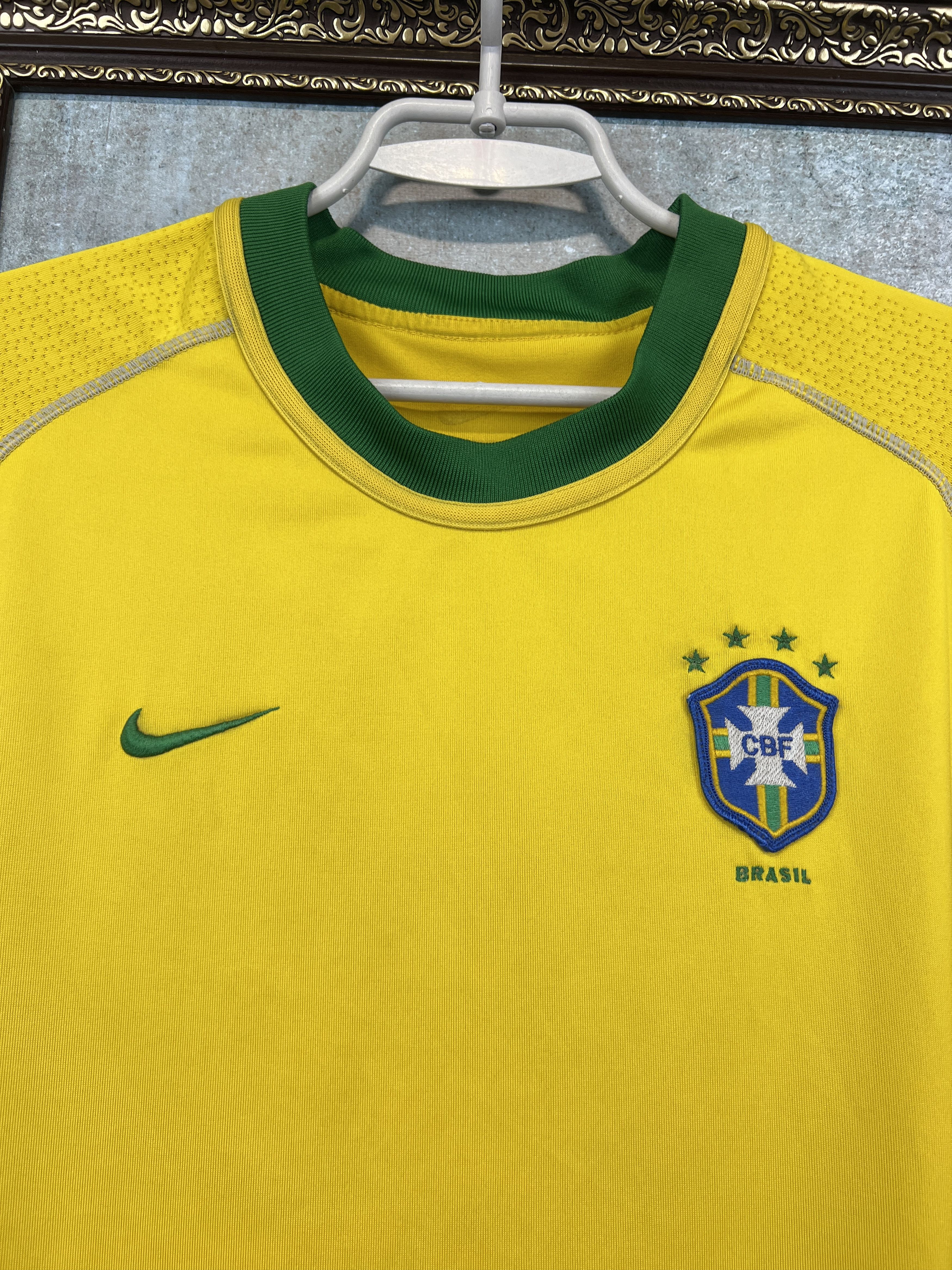 Nike Brazil Home football shirt Soccer Jersey National Team Rare Size US L / EU 52-54 / 3 - 3 Thumbnail