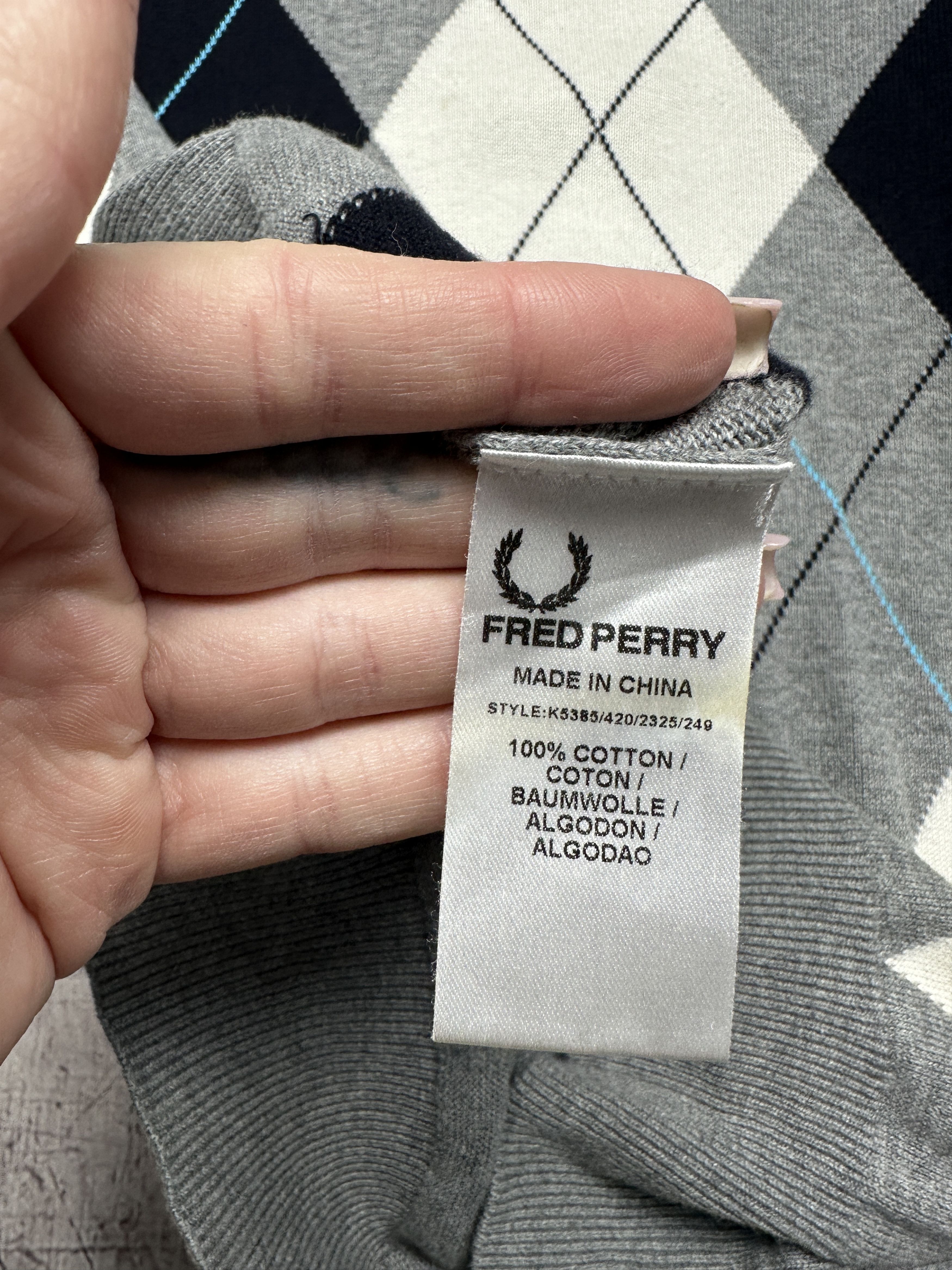 Fred Perry Fred Perry Mens V-Neck Sweater Size US S / EU 44-46 / 1 - 5 Thumbnail