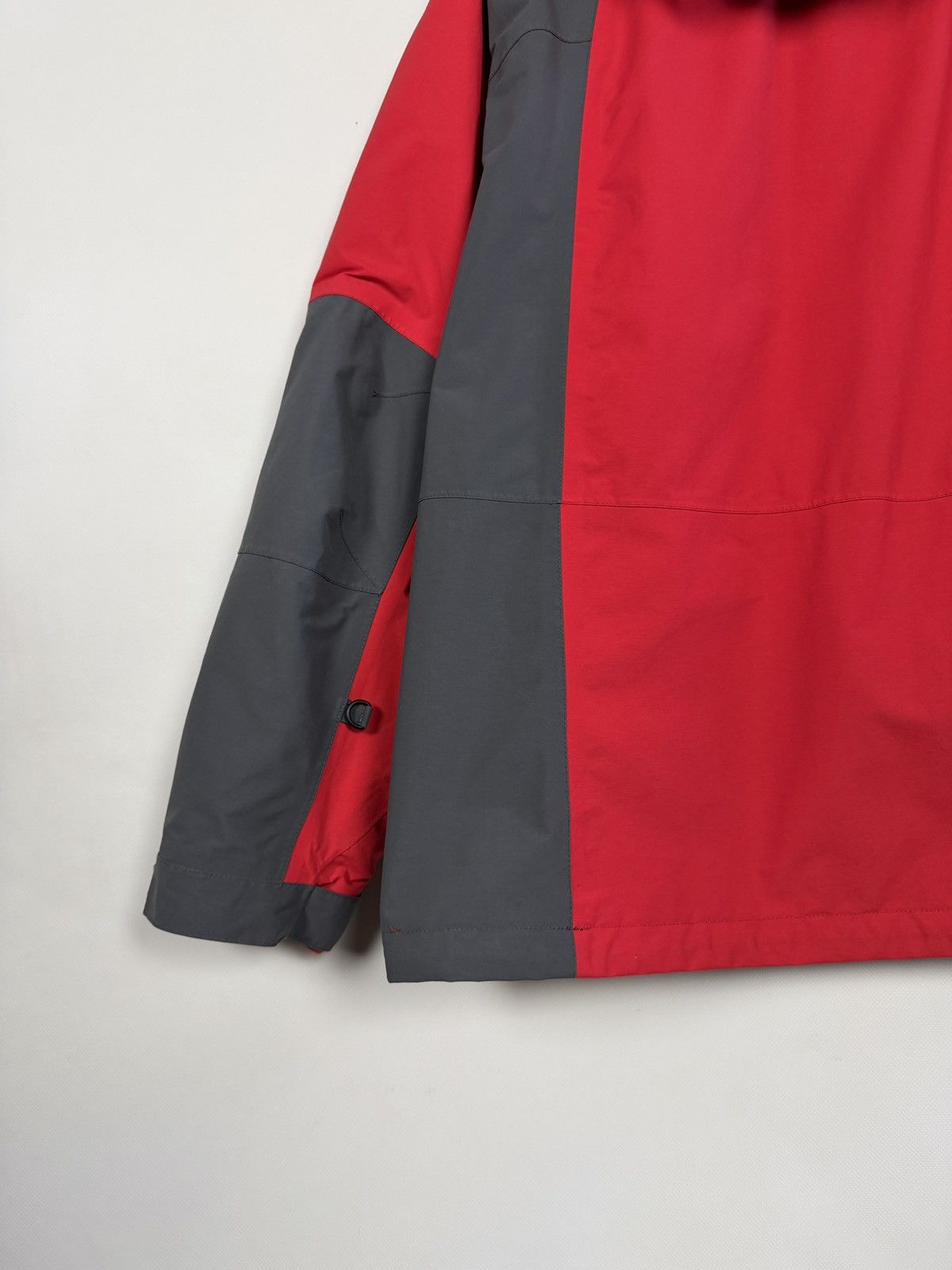 The North Face The North Face Gore-Tex Nylon Jacket Windbreaker Size L Size US L / EU 52-54 / 3 - 15 Thumbnail