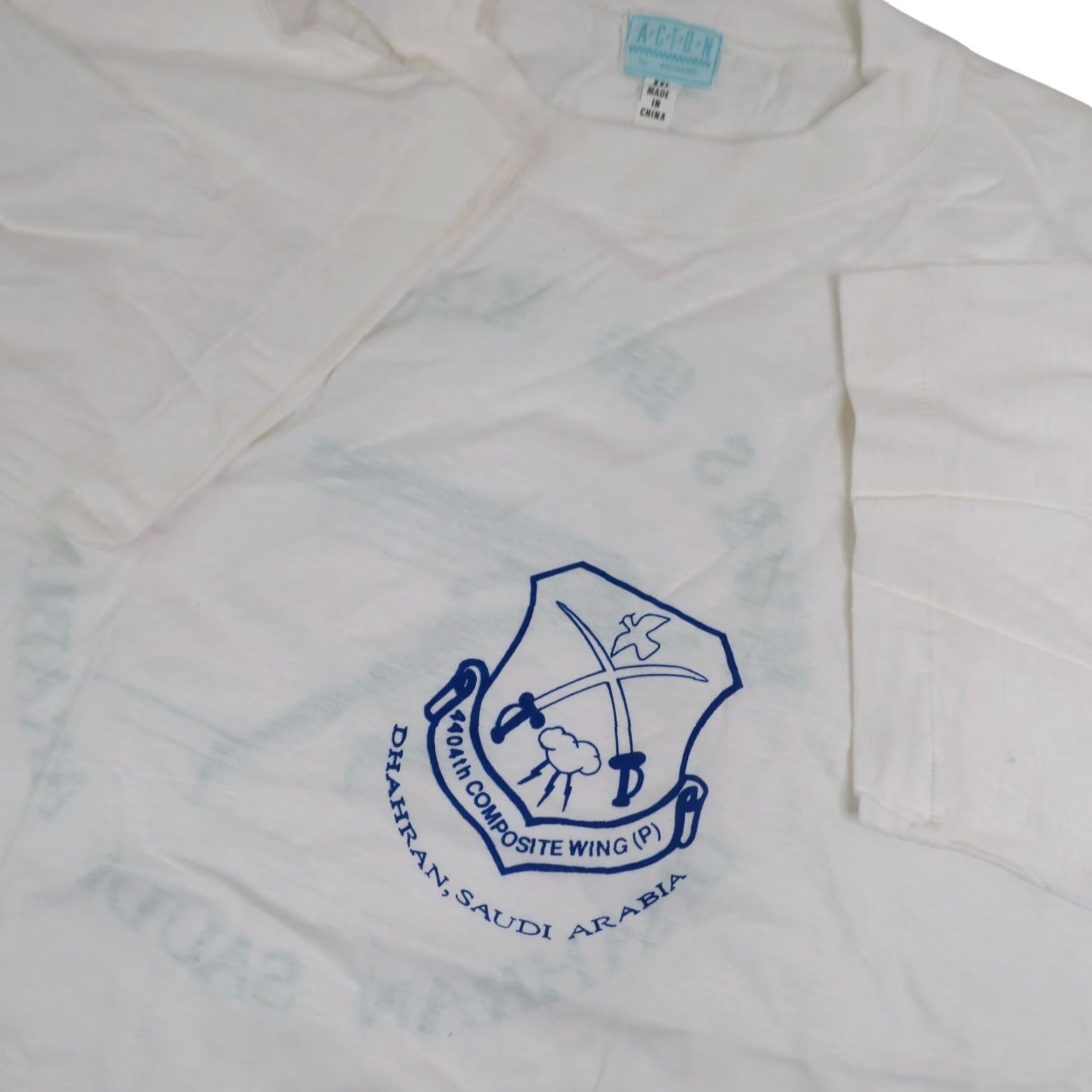 Vintage VINTAGE 90s 4404th Composite Wing (P) Saudi Arabia 100 Mile Club T Shirt Large Mens White XXL 100 Mile Club 90s Vintage Shirt Size US L / EU 52-54 / 3 - 7 Thumbnail