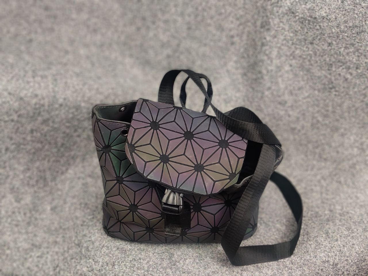 Issey Miyake Issey Miyake Bao Bao Japan Geometric Prism PVC Backpack Size ONE SIZE - 2 Thumbnail