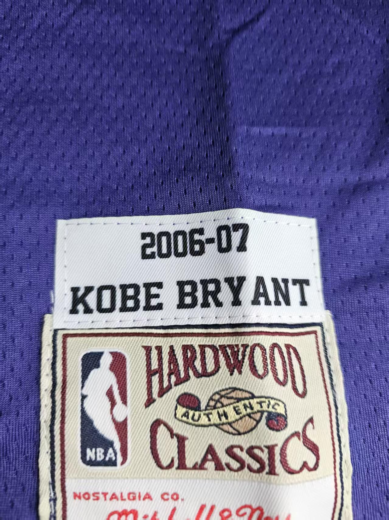 NBA Los Angeles Lakers 24 Kobe Bryant Jersey Purple Size US XL / EU 56 / 4 - 4 Thumbnail