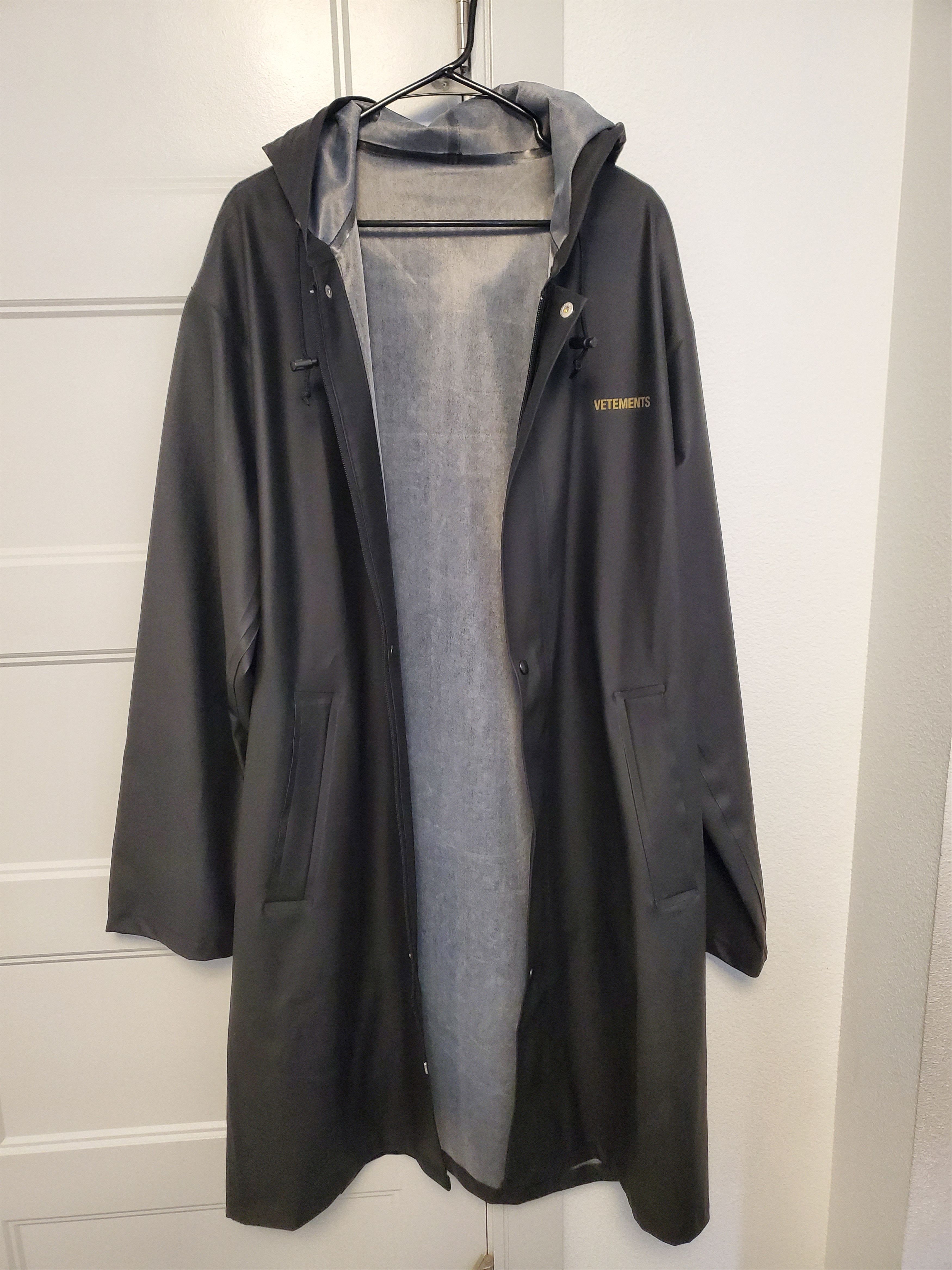 Vetements Vetements Raincoat | Grailed