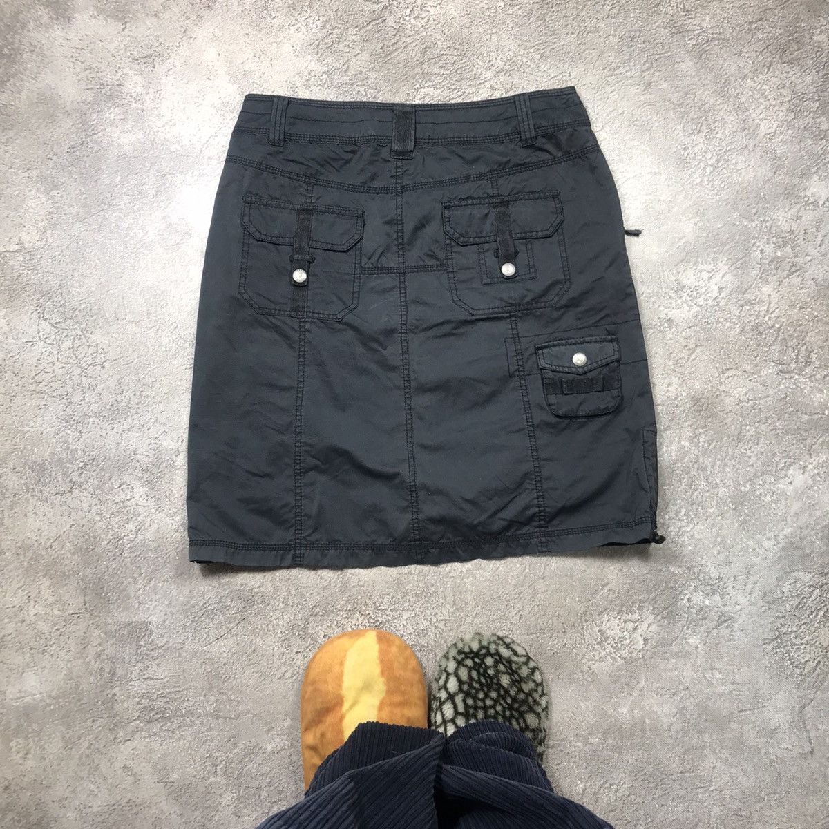 Vintage Y2K Cargo Midi Skirt Baggy Streetwear Techwear Black Logo 32 Size 32" / US 10 / IT 46 - 4 Thumbnail