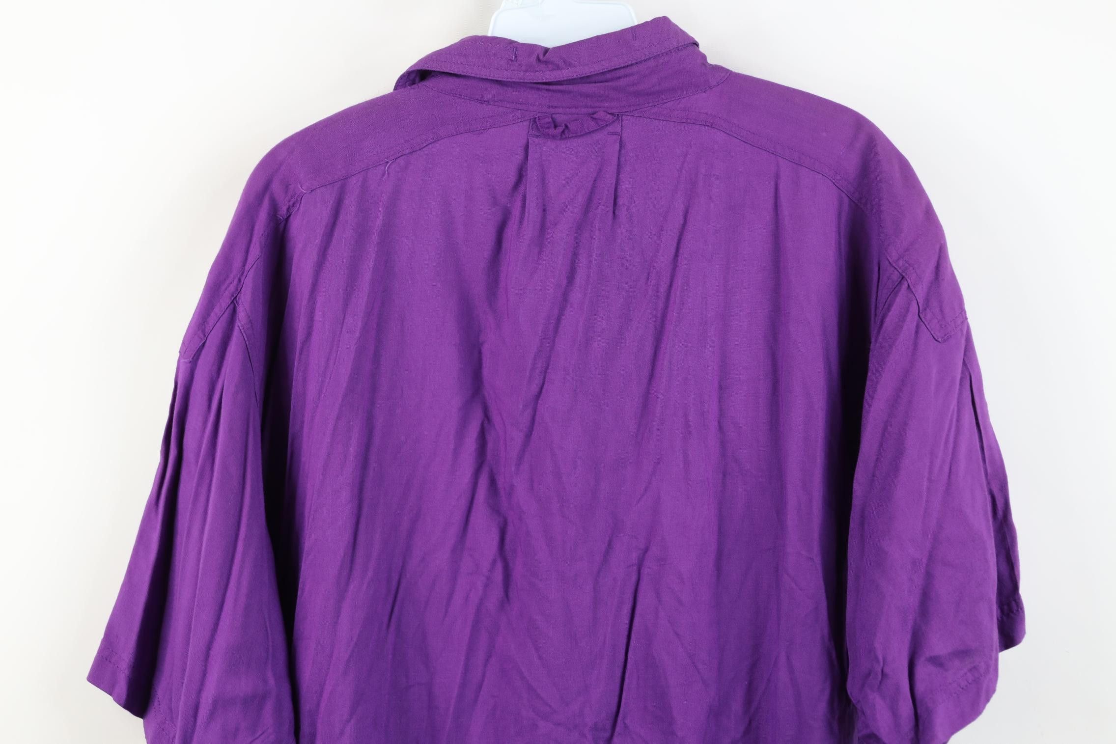 Vintage Vintage 90s Streetwear Short Sleeve Collared Button Shirt Size US L / EU 52-54 / 3 - 15 Thumbnail