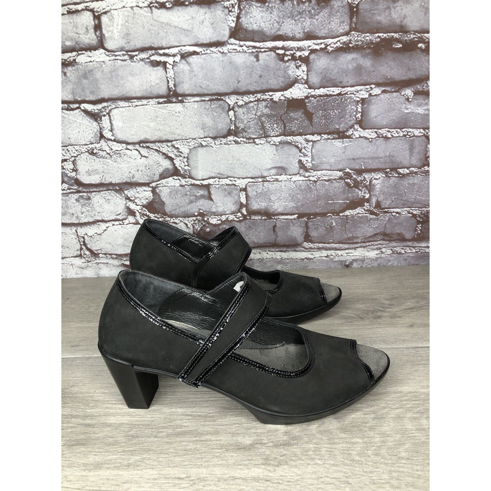 Other Naot Black Nubuck Leather MaryJane Heel Shoes Women Sz 37EU Size US 6.5 / IT 36.5 - 14 Thumbnail
