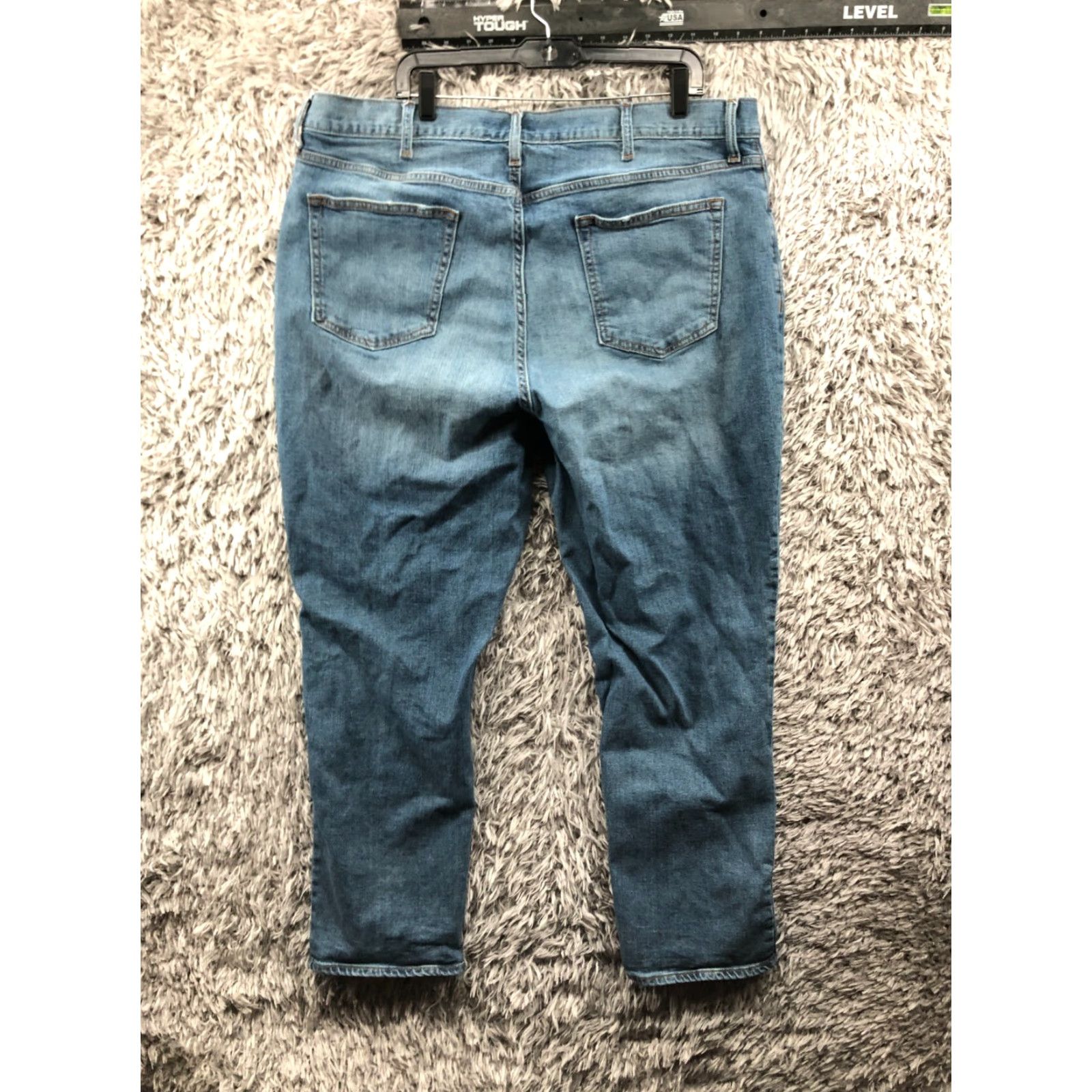 Old Navy Old Navy Jeans Mens 42x30 Mid Rise Straight Leg Medium Wash Blue Size US 42 / EU 58 - 5 Thumbnail