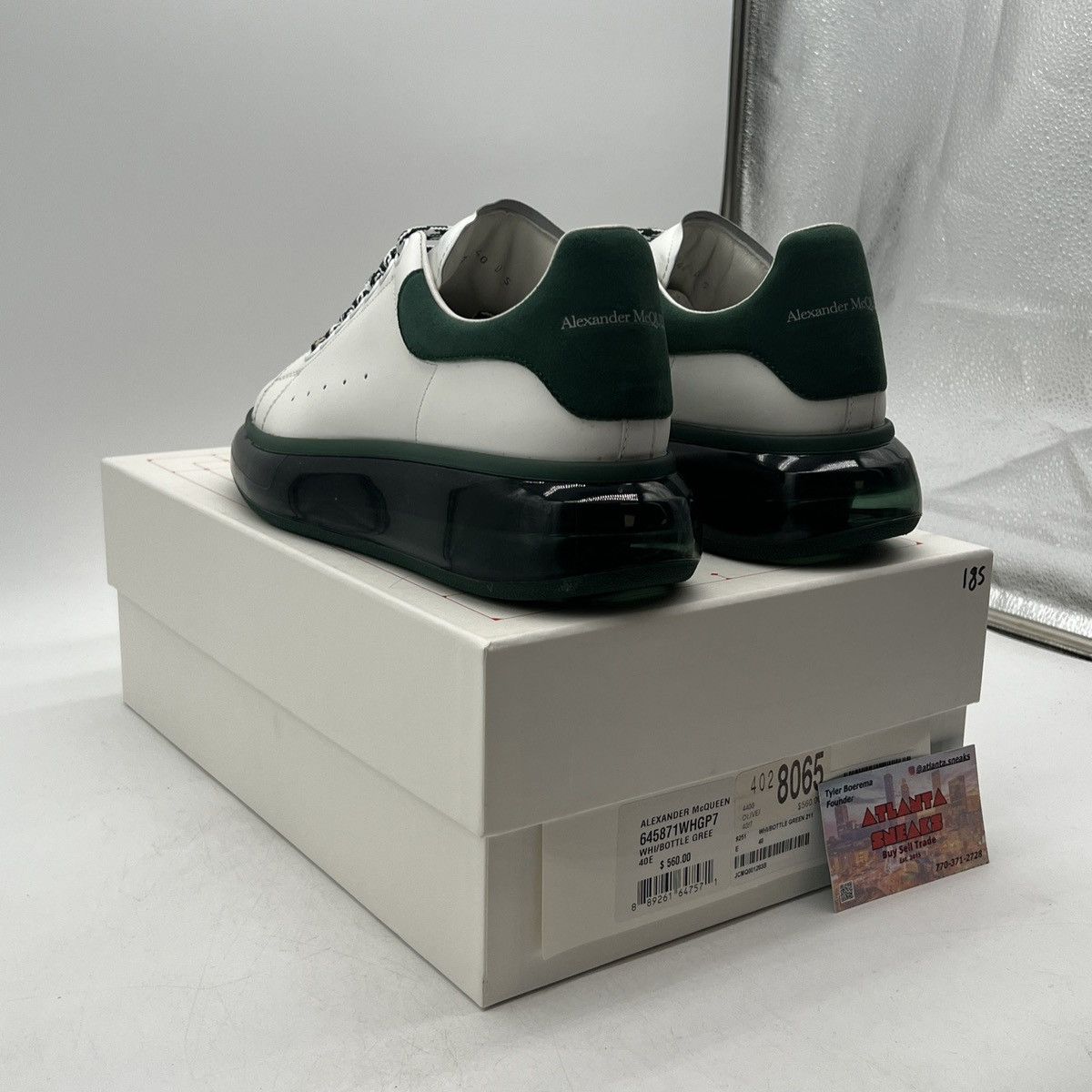 Alexander McQueen Alexander McQueen white bottle green Size US 7 / EU 40 - 4 Thumbnail