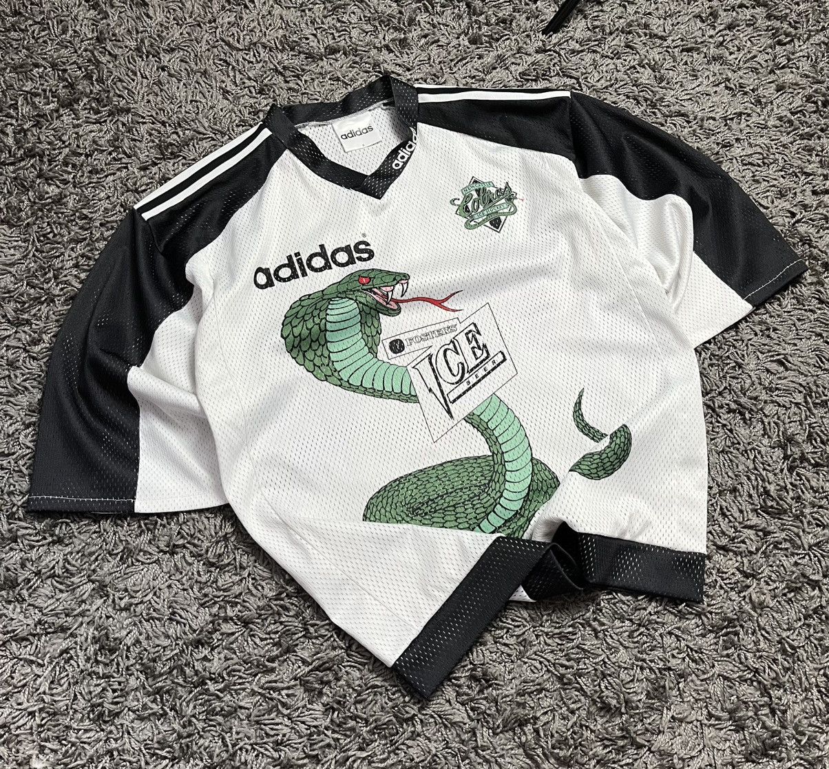 Adidas RARE Vintage 1996 Newcastle Cobras Adidas Hockey Jersey Size US S / EU 44-46 / 1 - 1 Thumbnail
