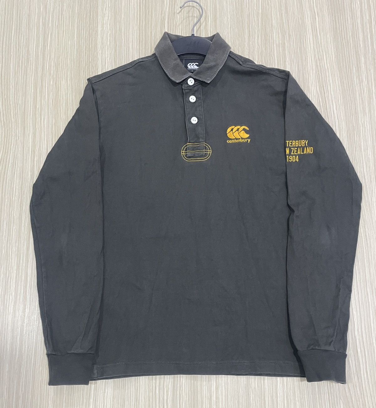 Canterbury of New Zealand Vintage x canterbury x rugby polo shirt x large Size US L / EU 52-54 / 3 - 1 Thumbnail
