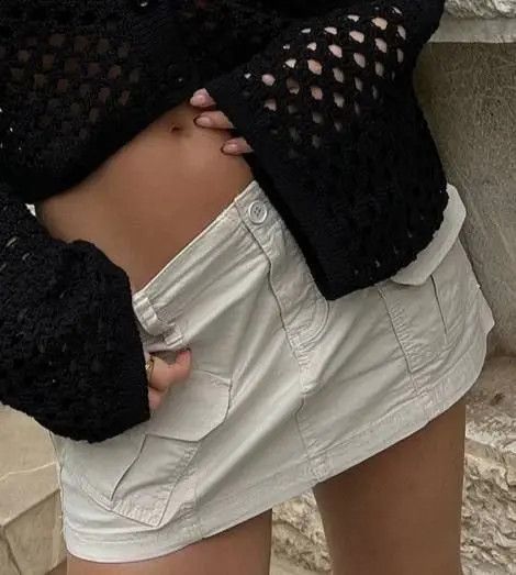 VIBE Women's mini skirt y2k Size 28" / US 6 / IT 42 - 2 Thumbnail