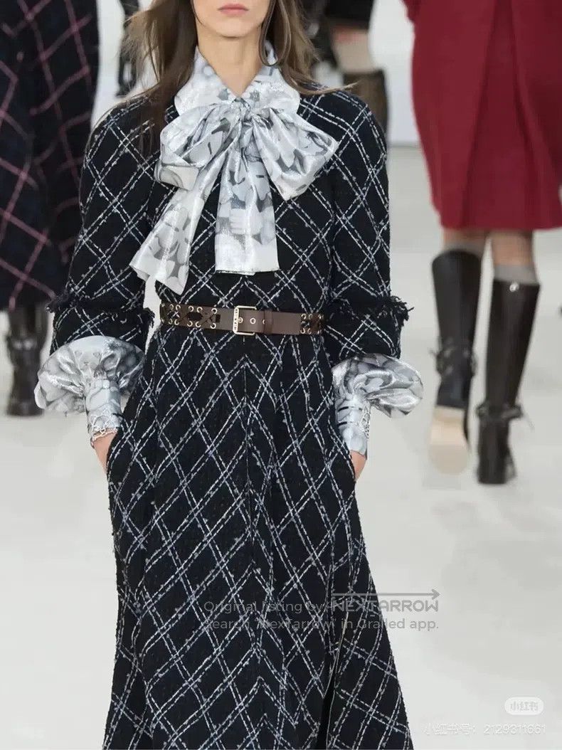 Chanel Chanel Lafayette cat-style silk shirt with long sleeves Size XS / US 0-2 / IT 36-38 - 9 Thumbnail