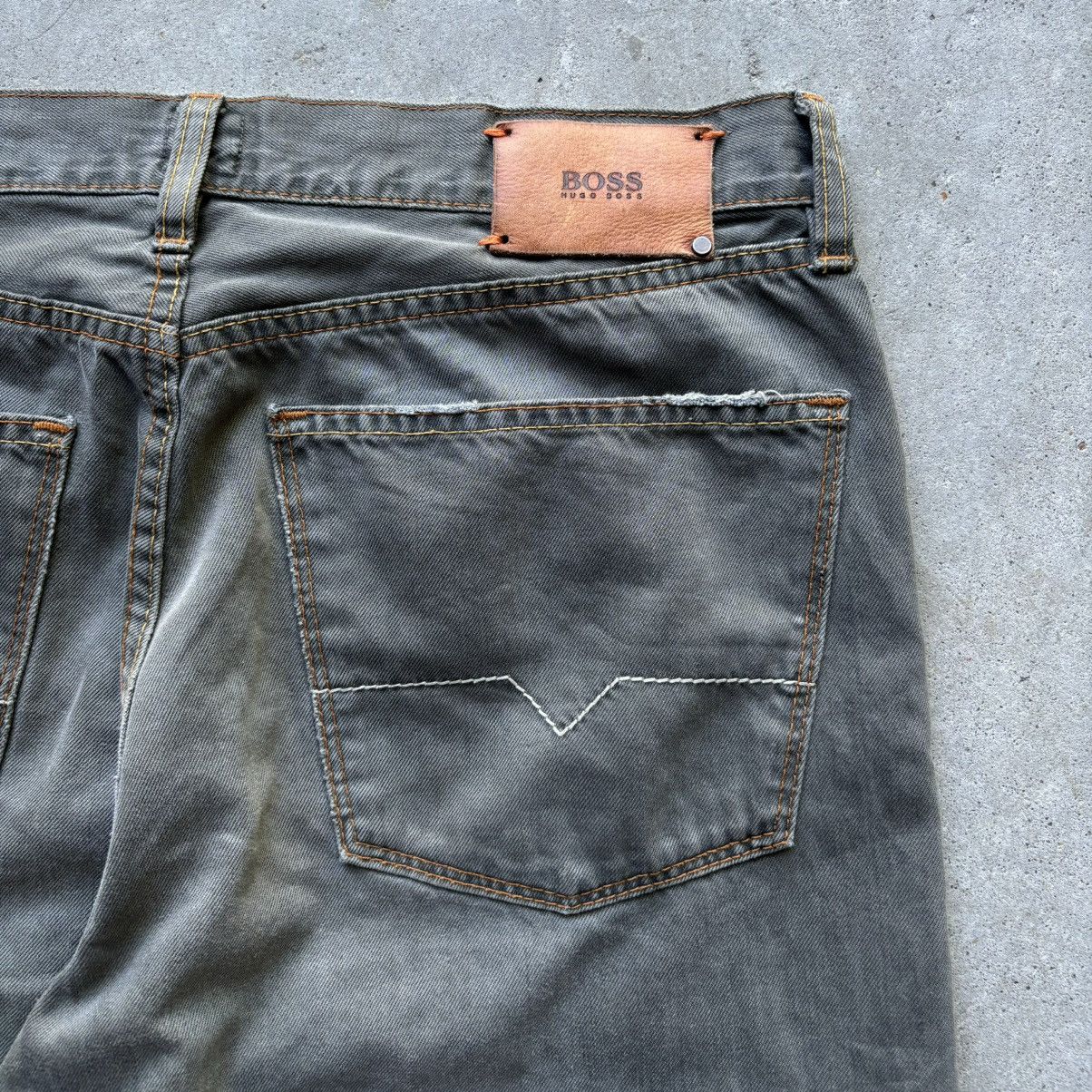 Hugo Boss × Japanese Brand × Vintage vintage Y2K HUGO BOSS Wide Leg Bootcut Fade Wash Denim jeans Size US 35 - 19 Thumbnail