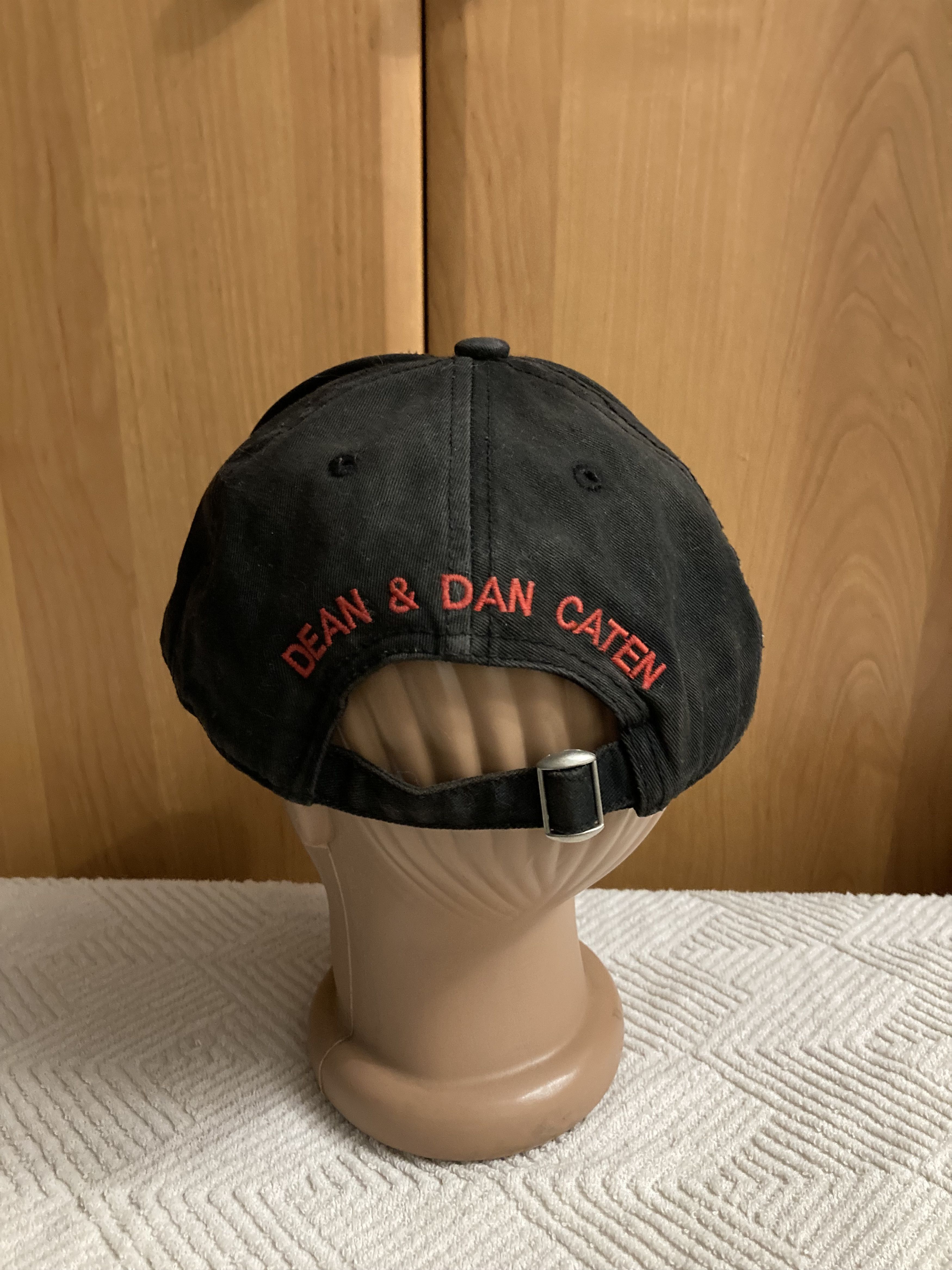 Dsquared2 Dsquared2 DSQ Twins Destroyed Cap Distressed Faded Black Size ONE SIZE - 4 Thumbnail