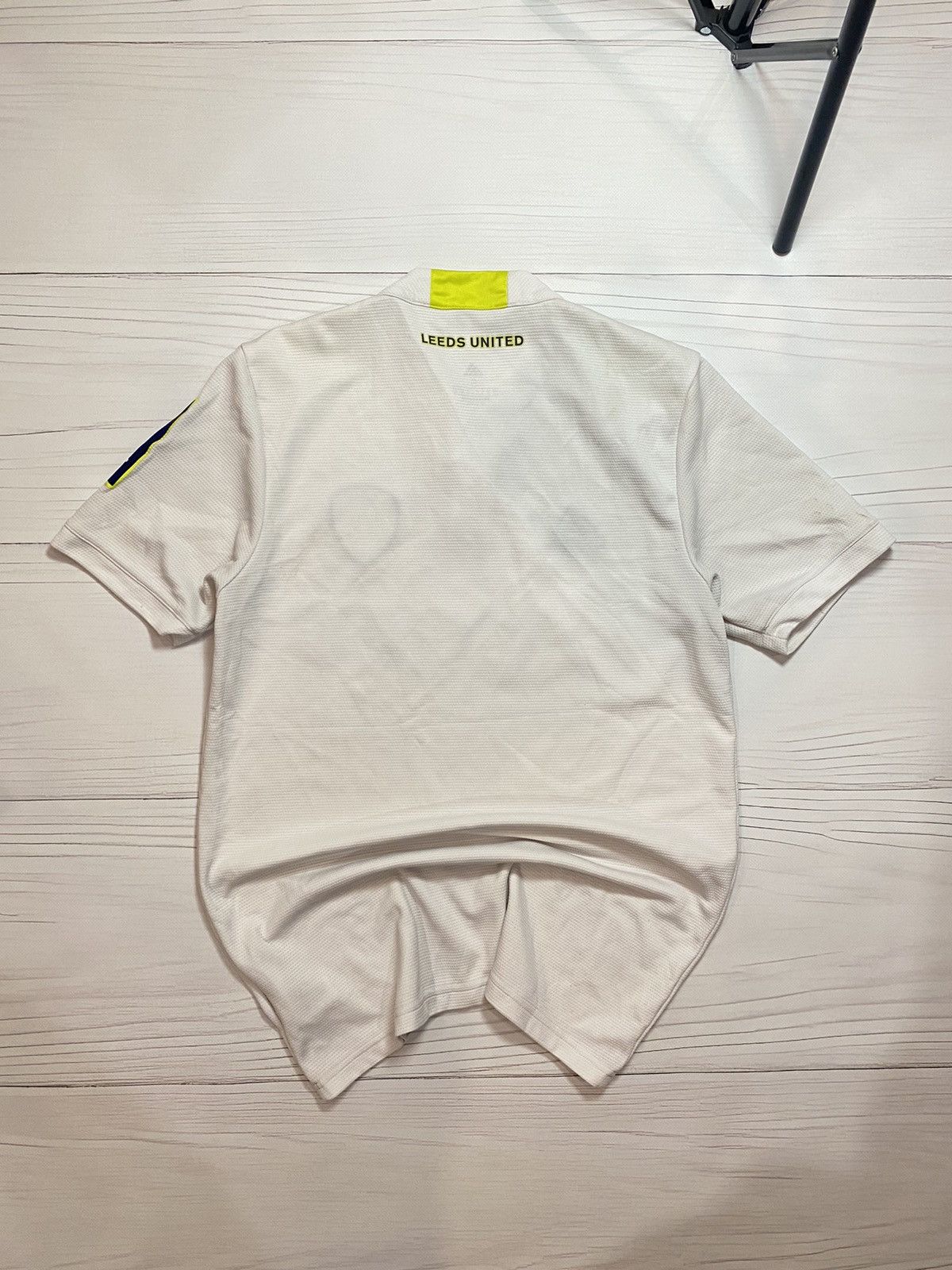 Adidas Adidas Leeds United 2020/21 home football y2k t shirt Size US S / EU 44-46 / 1 - 2 Thumbnail