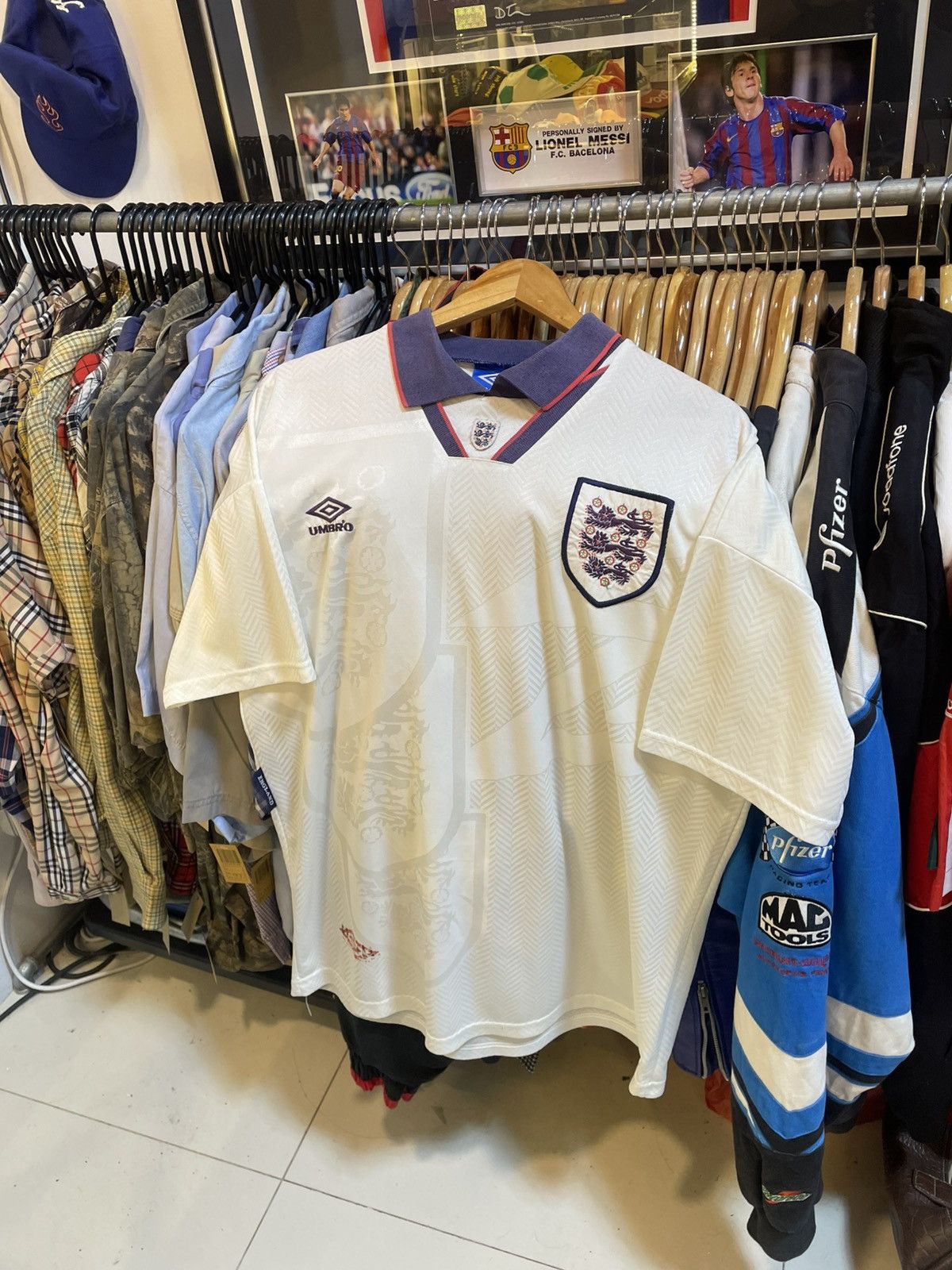 Umbro Vintage 1994 England Football Team Home Kit Size US L / EU 52-54 / 3 - 1 Thumbnail